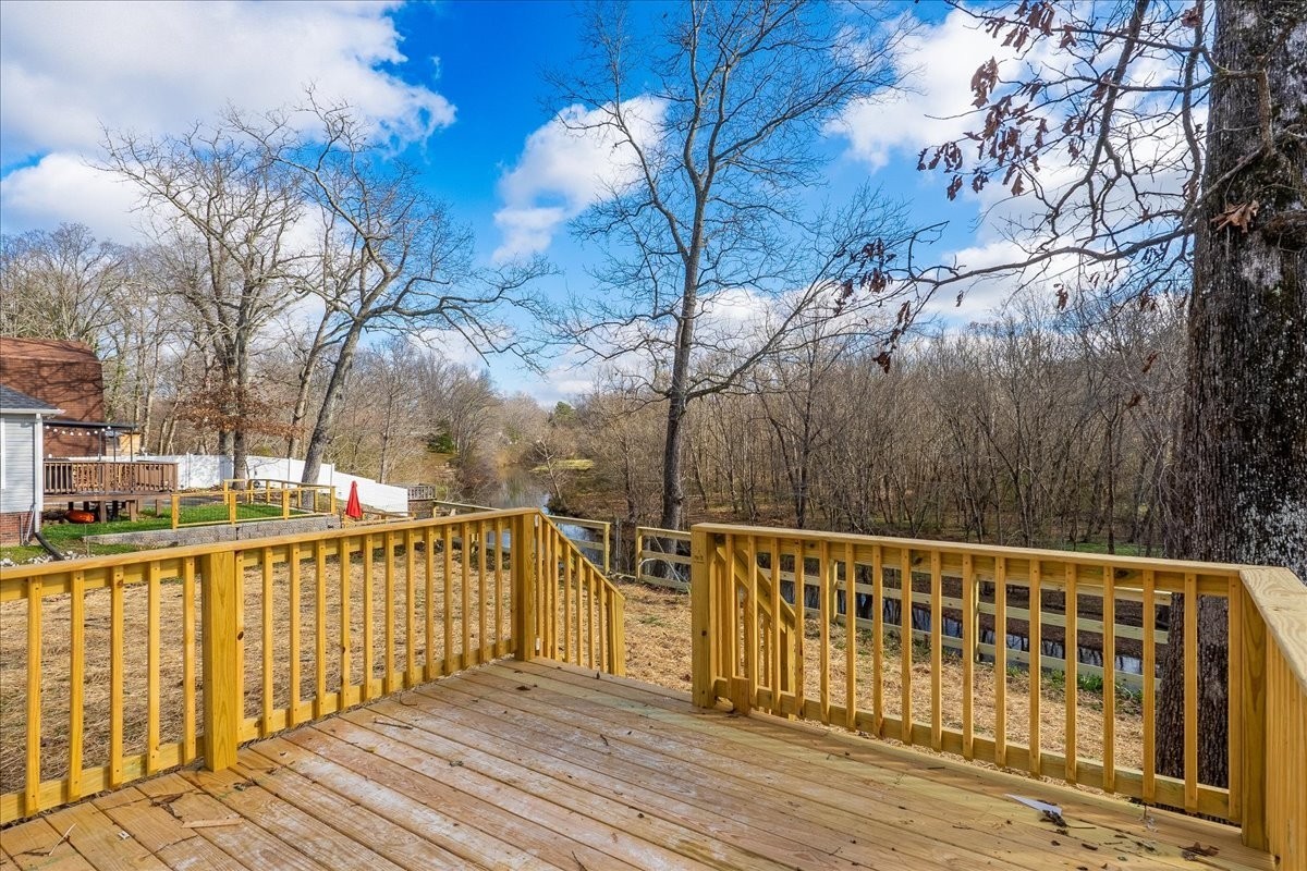 252 Fredonia Rd