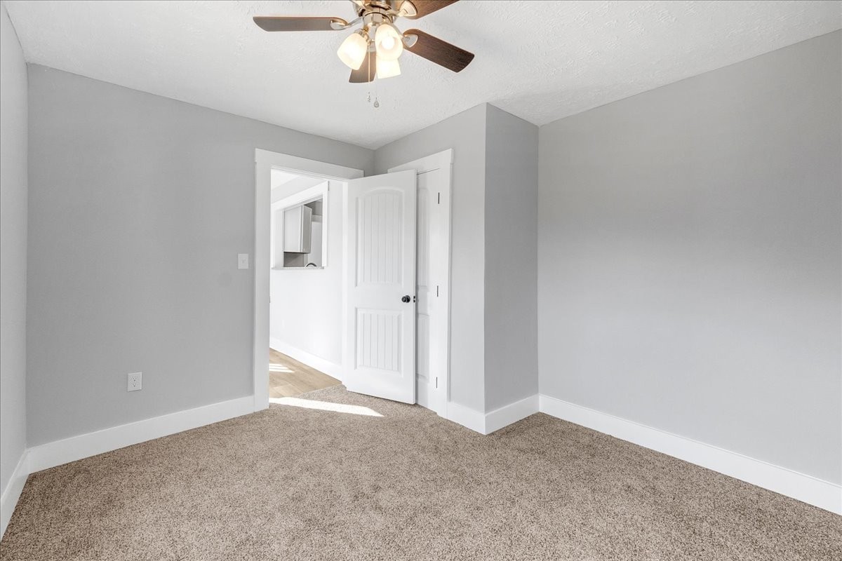 252 Fredonia Rd