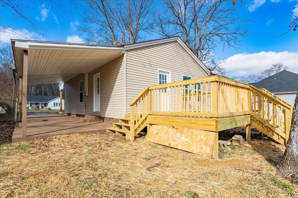 252 Fredonia Rd