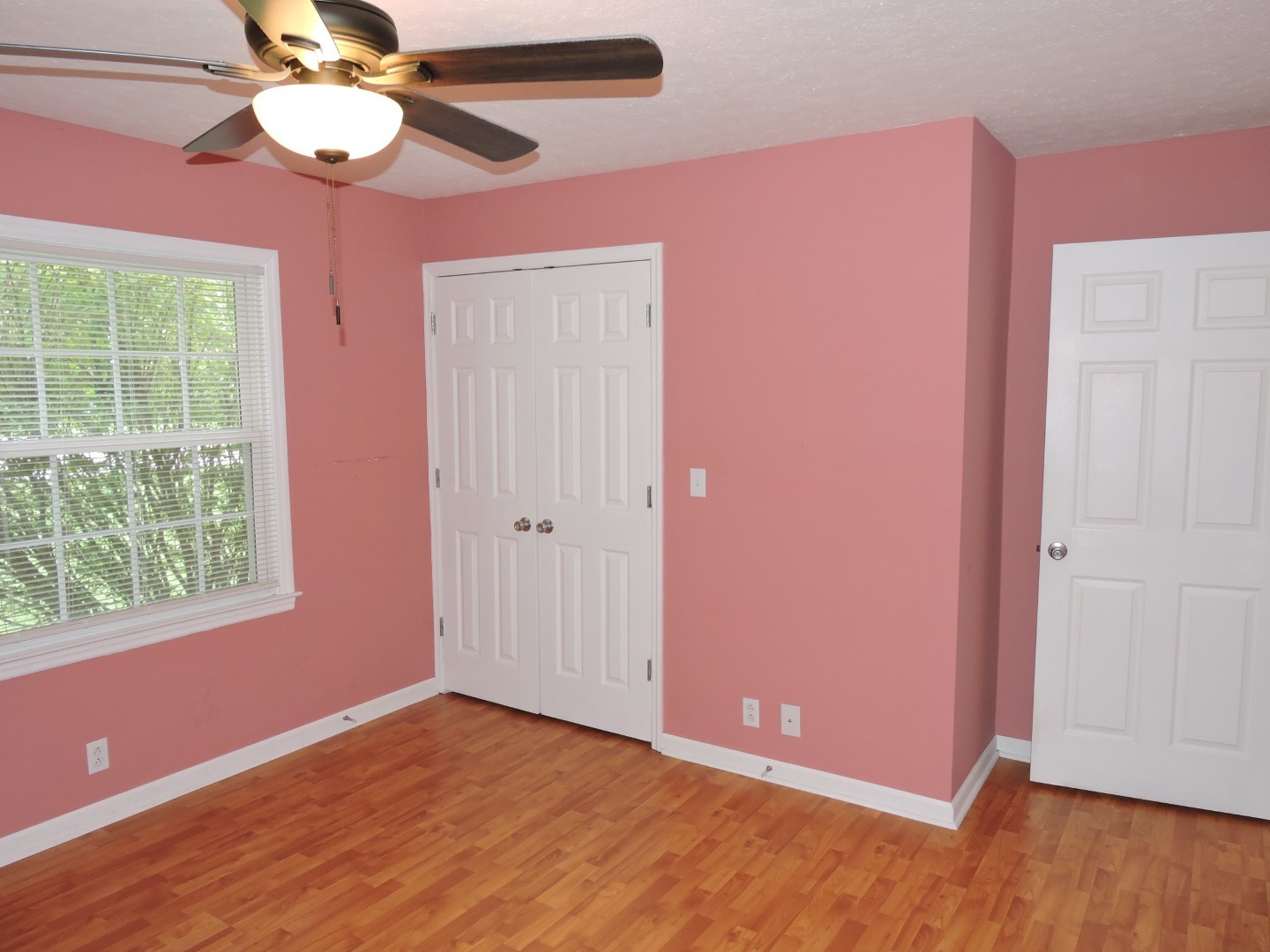 1304 Oak Dr