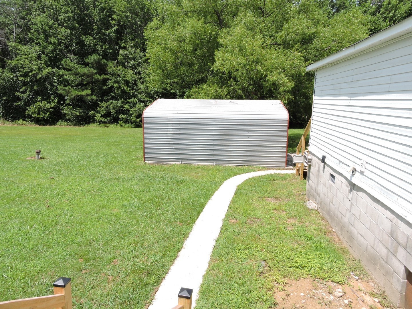 411 Bob Meadows Rd
