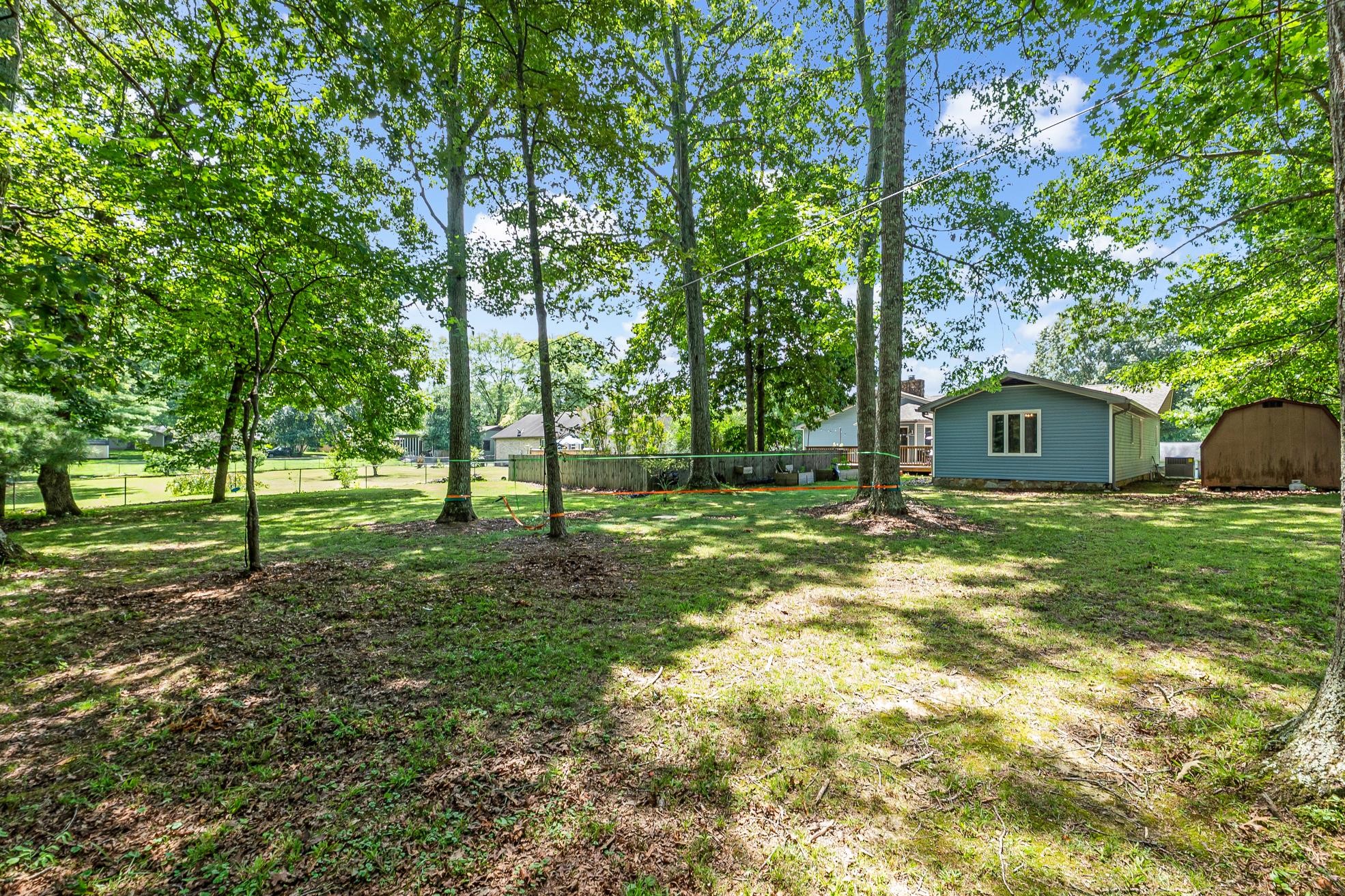 106 Autumn Ln