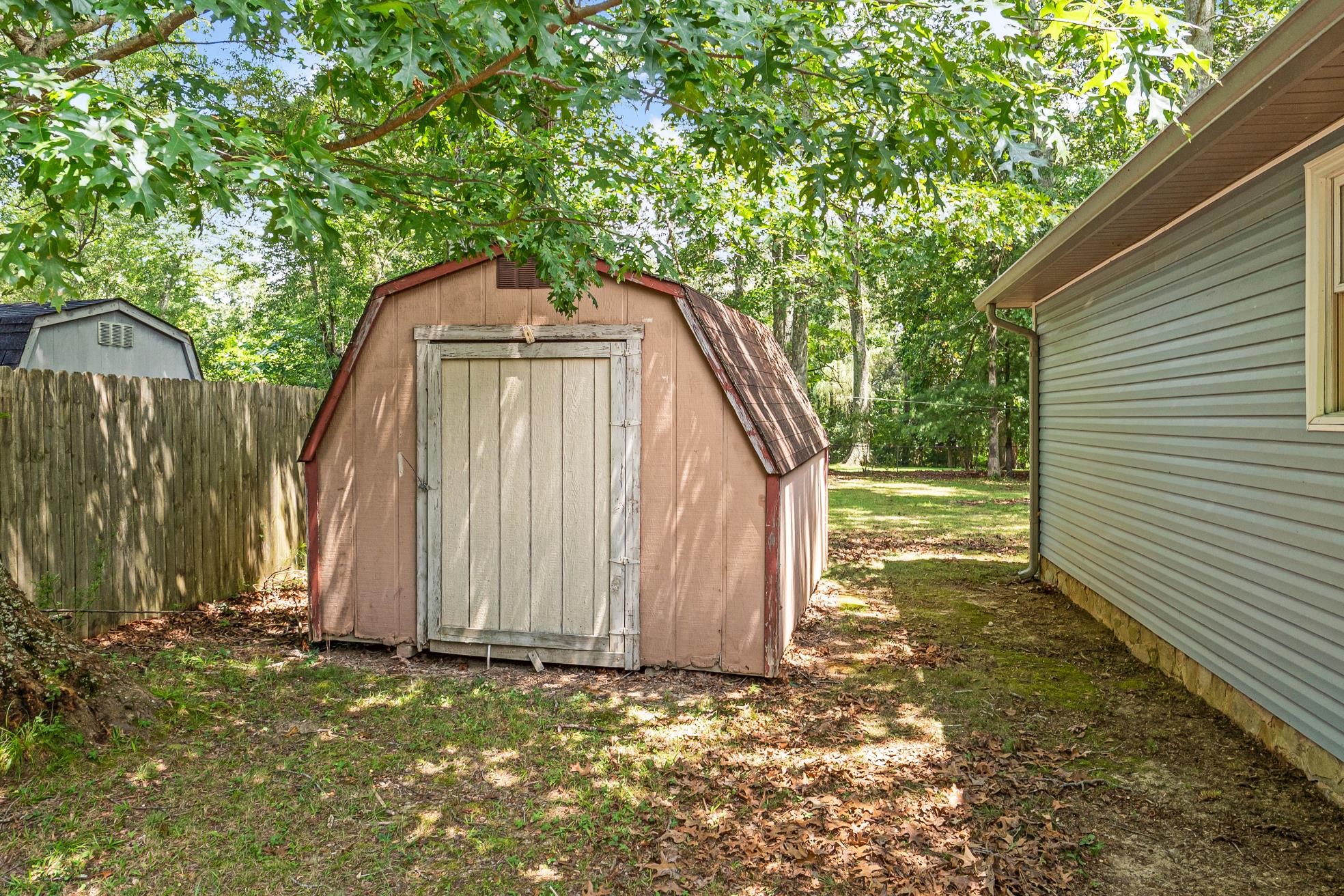 106 Autumn Ln