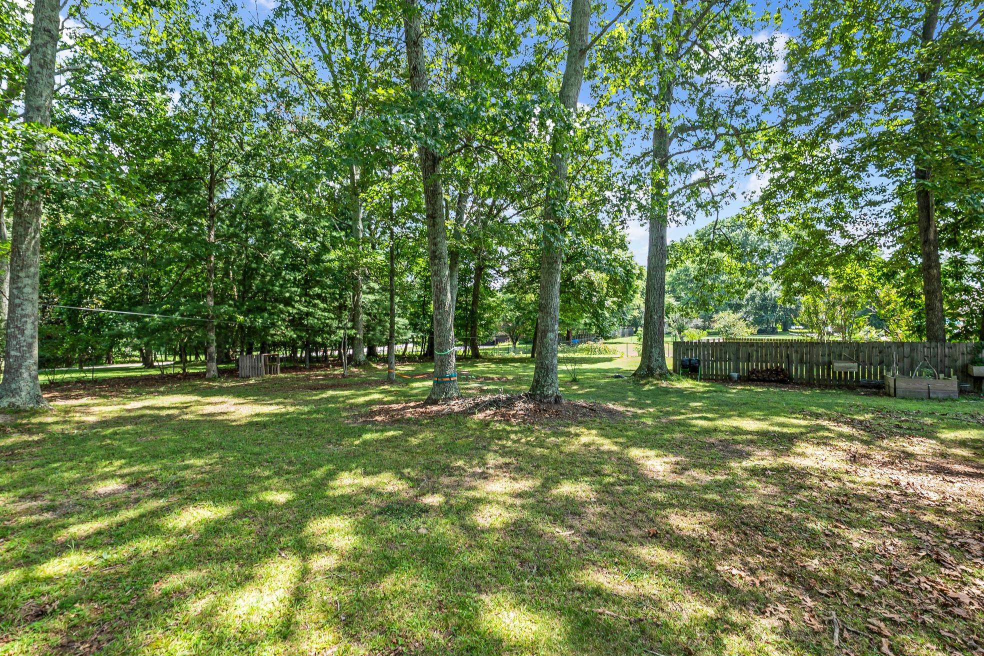 106 Autumn Ln