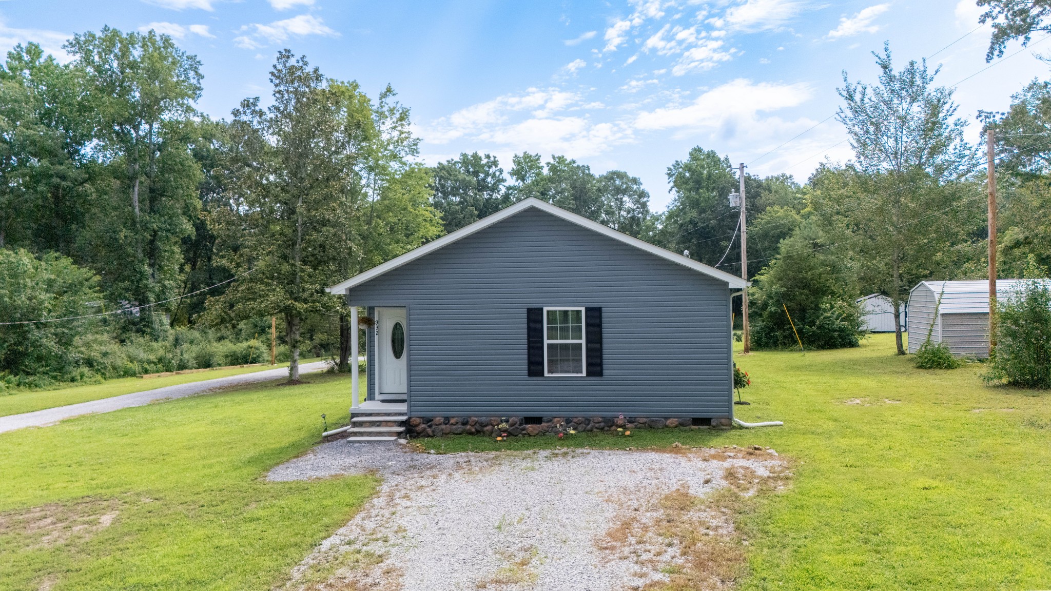 332 Riddle Ln