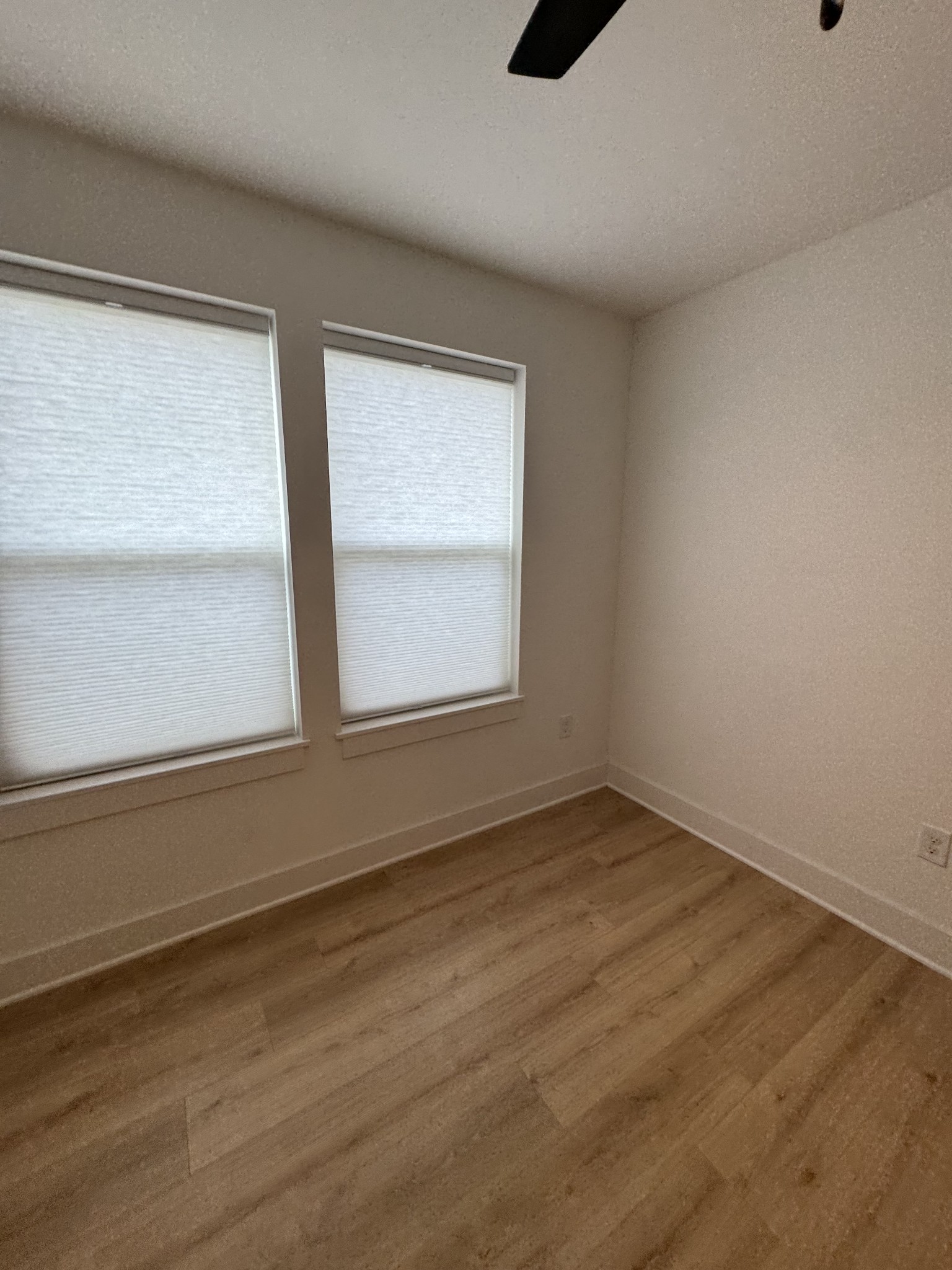 102 Duke St Unit: 15