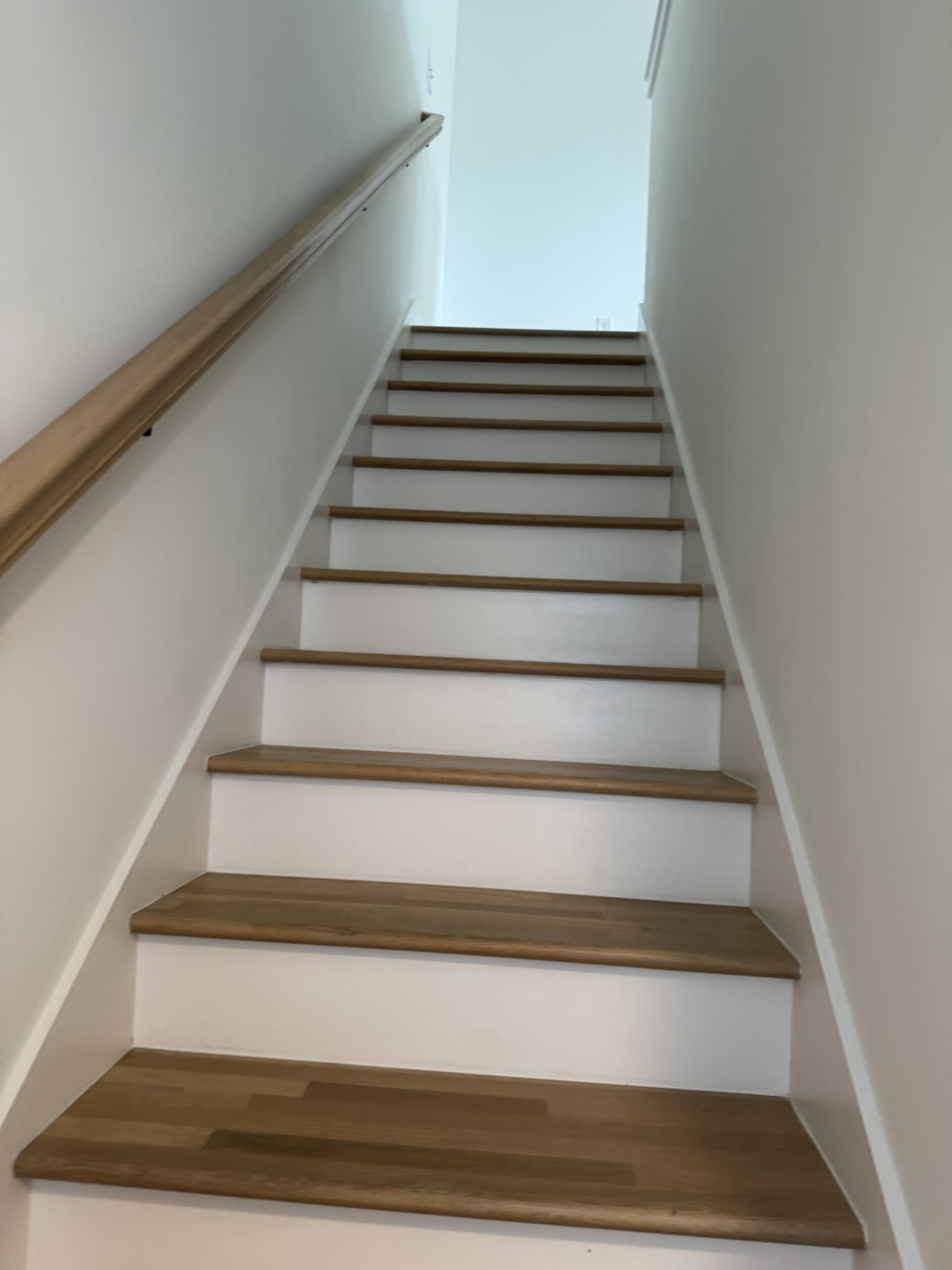 102 Duke St Unit: 15