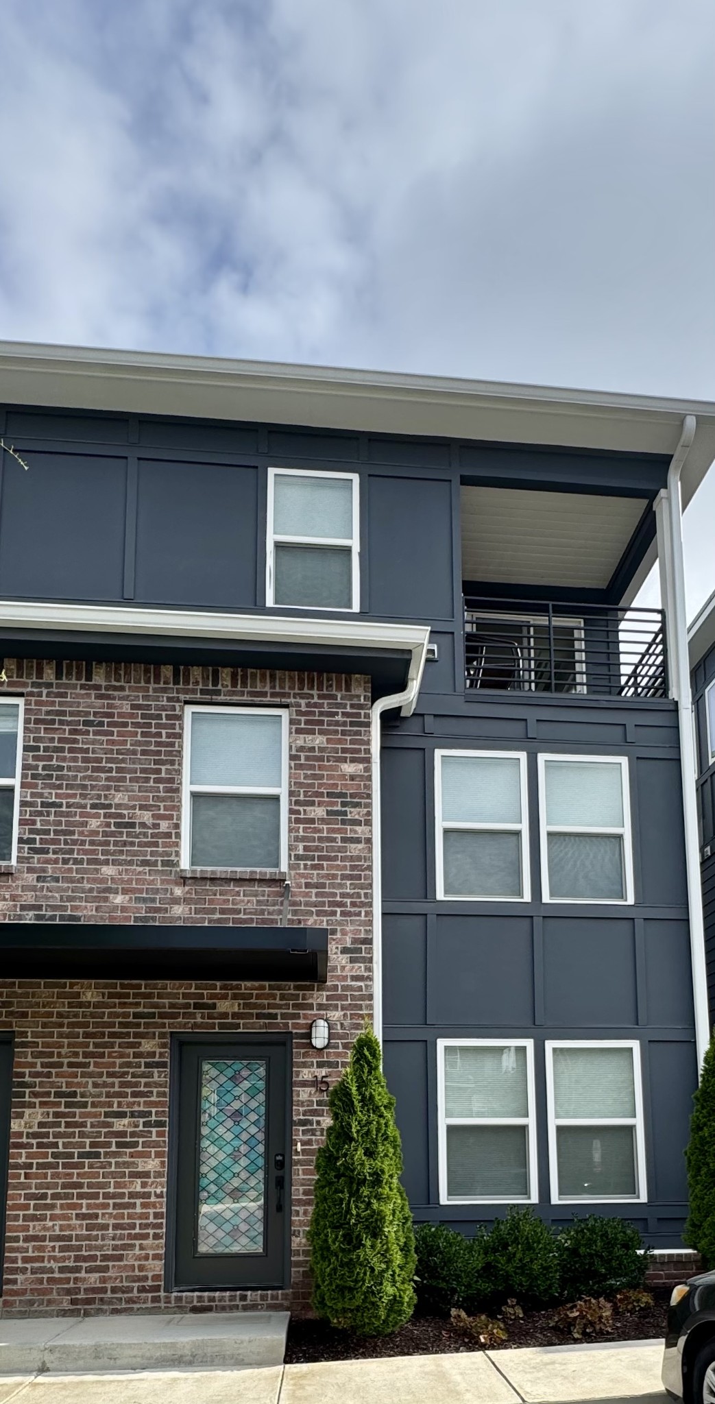 102 Duke St Unit: 15