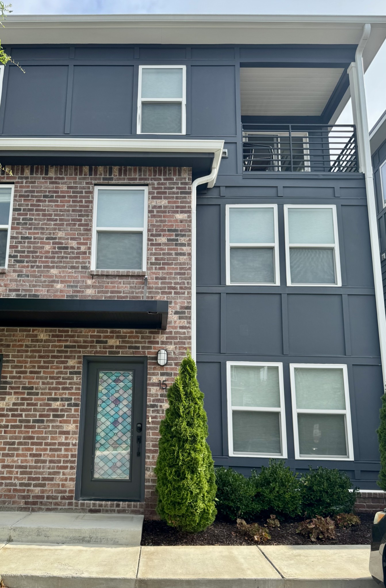 102 Duke St Unit: 15