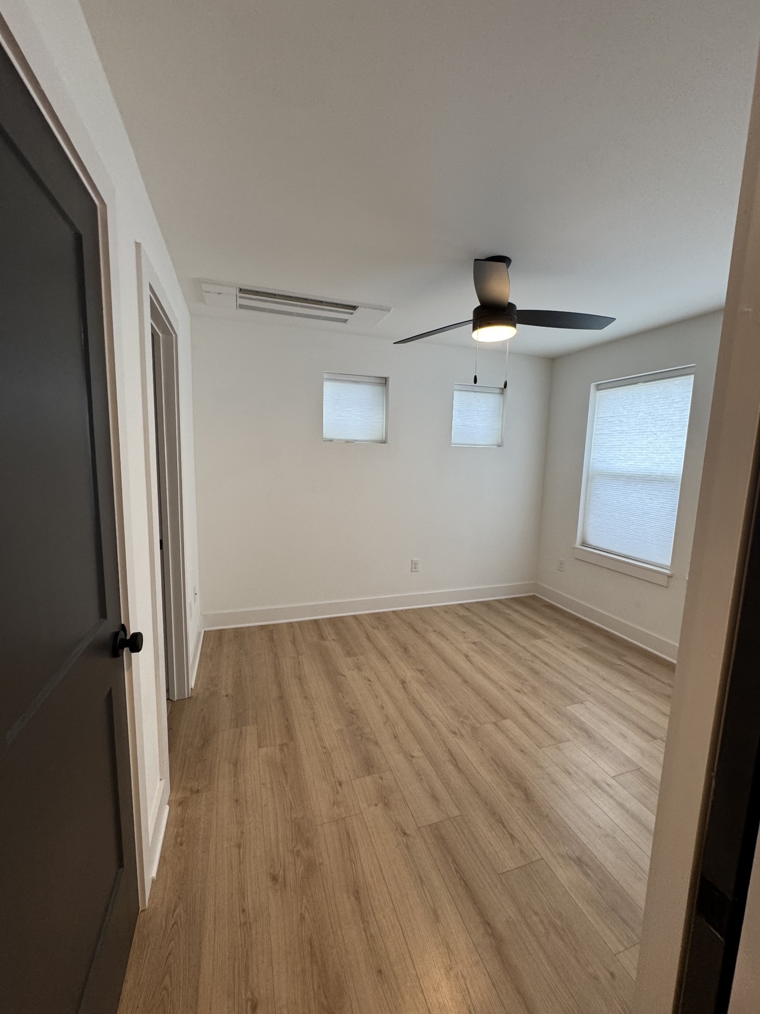 102 Duke St Unit: 15