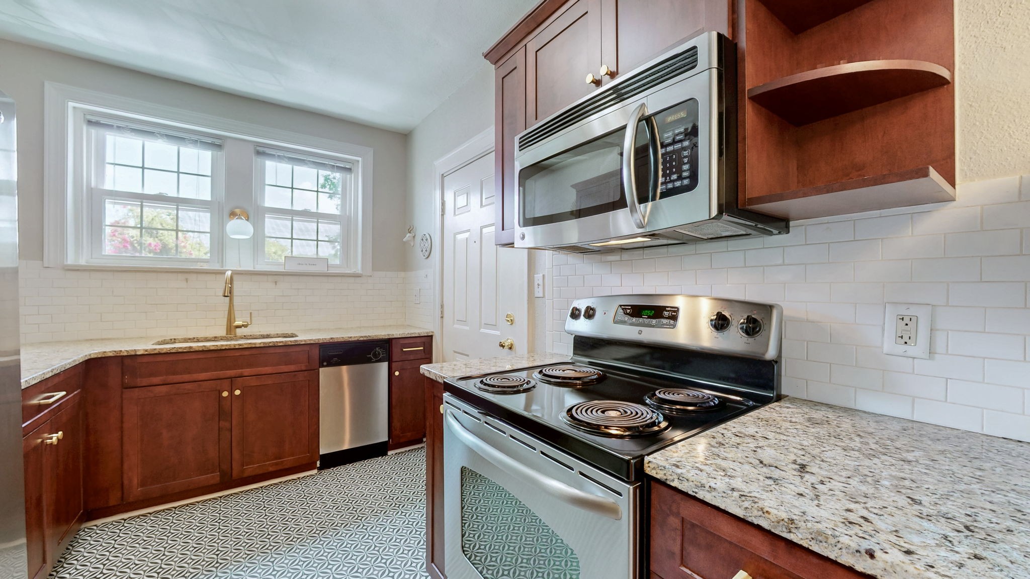 3525 West End Ave Unit: 1D