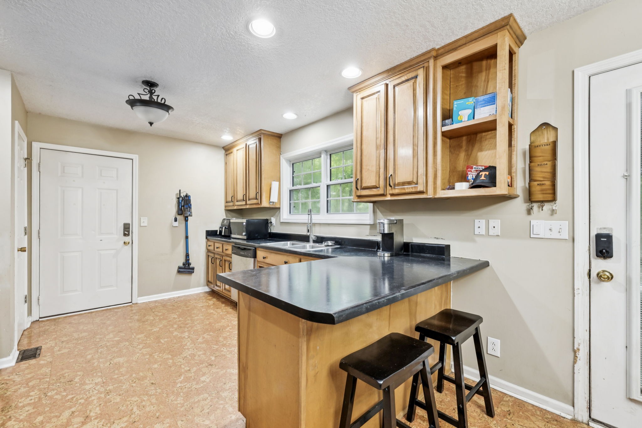 2153 Safe Haven Cir