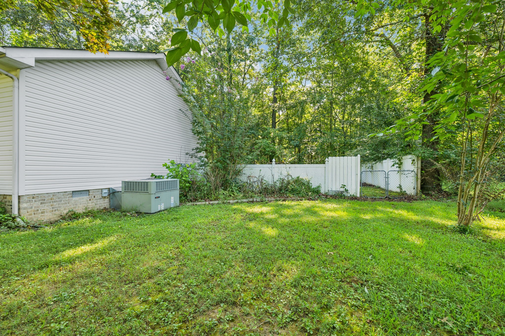 2153 Safe Haven Cir