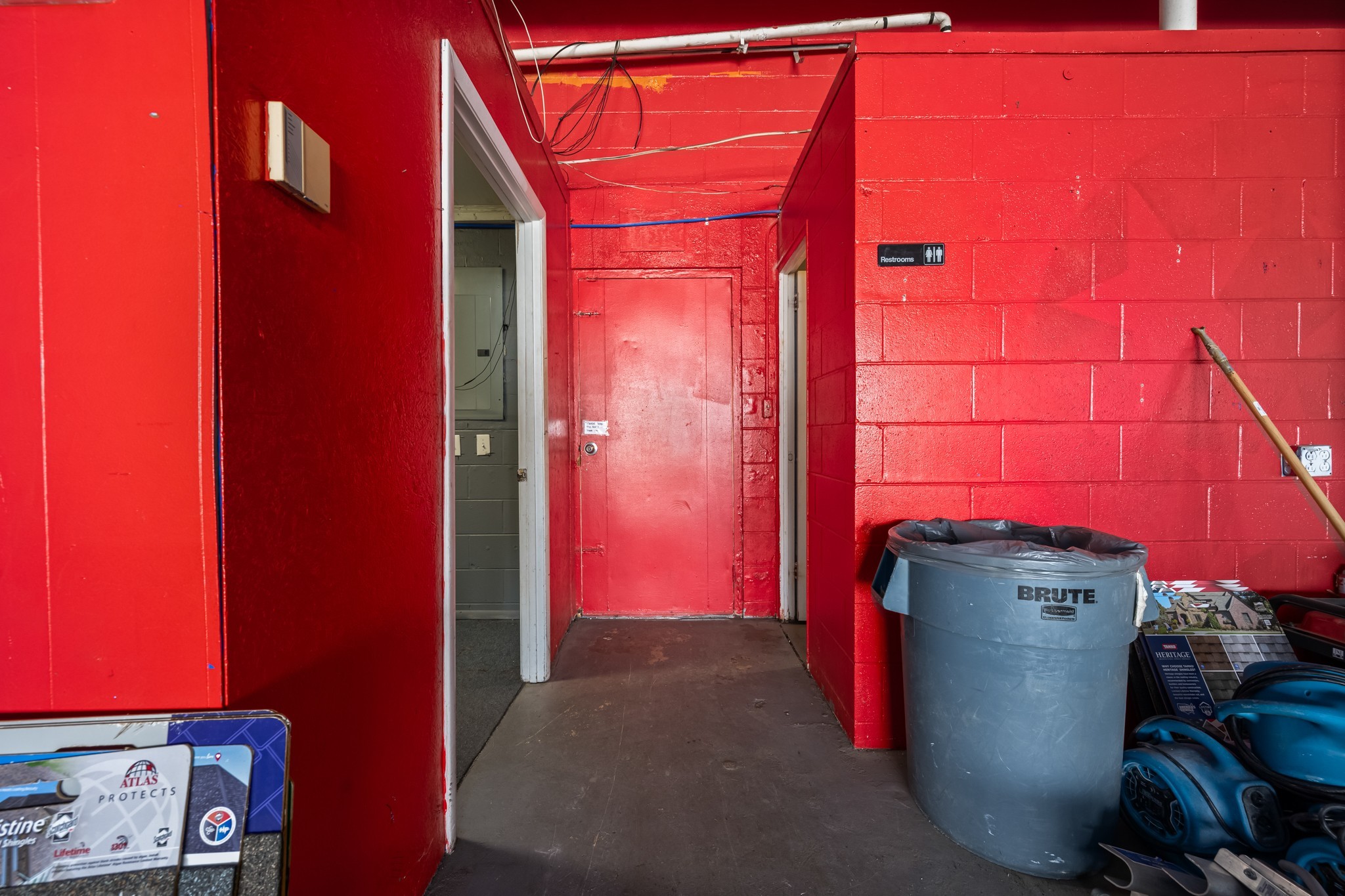 518 Hillsboro Blvd