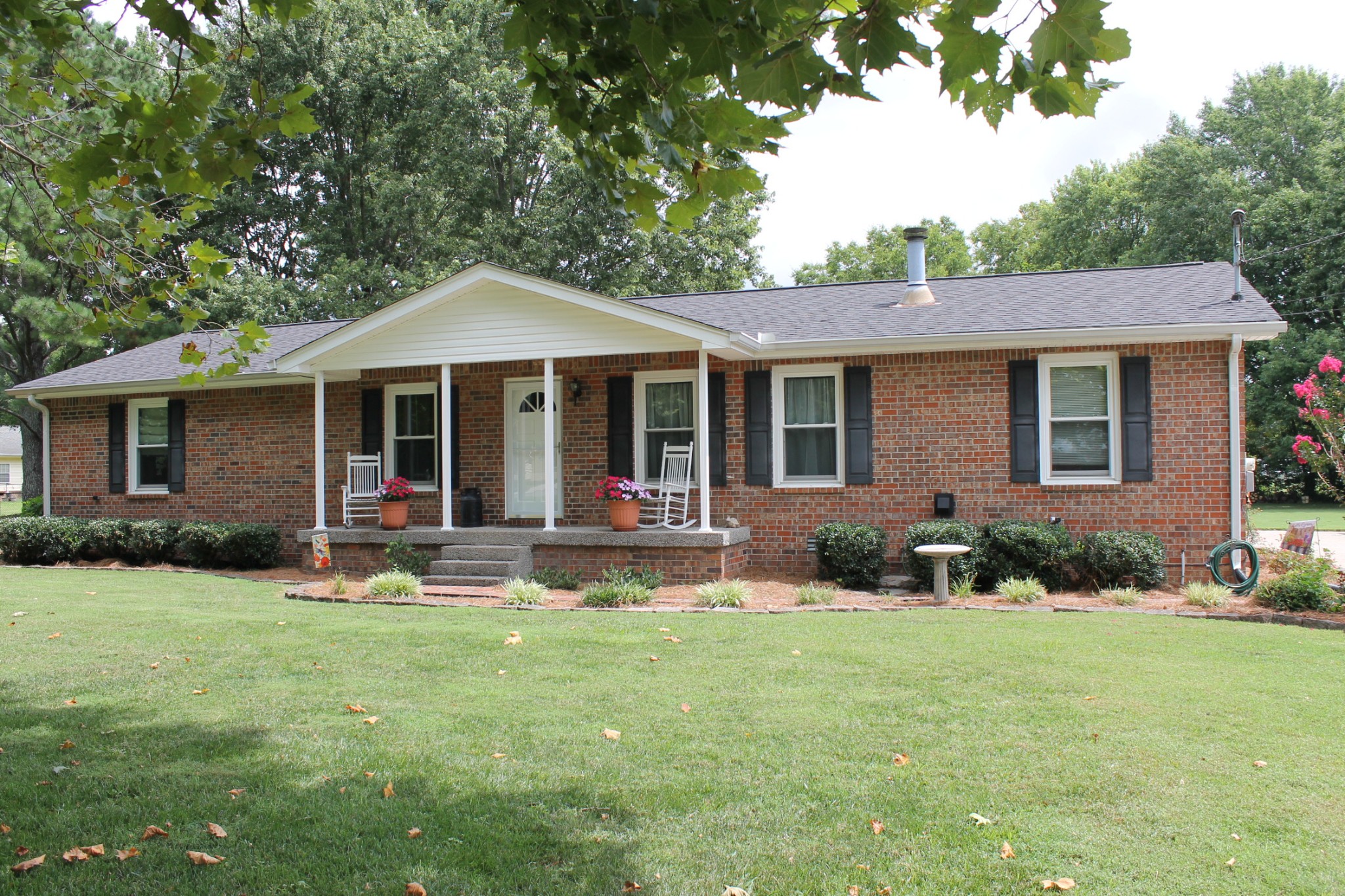 604 Shelley Dr