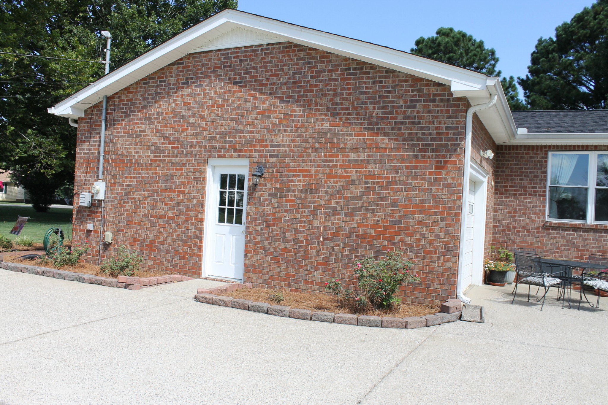 604 Shelley Dr