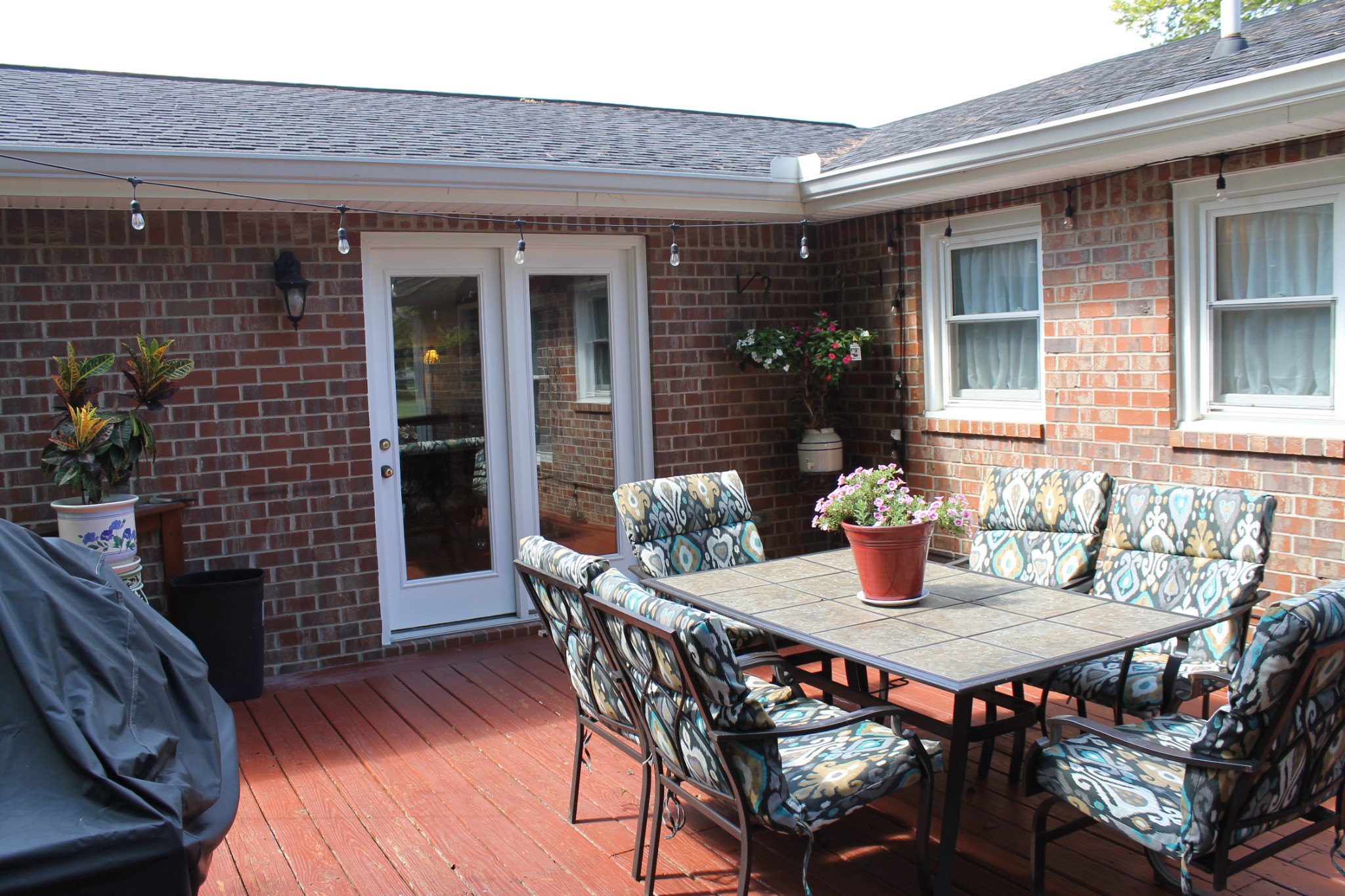 604 Shelley Dr