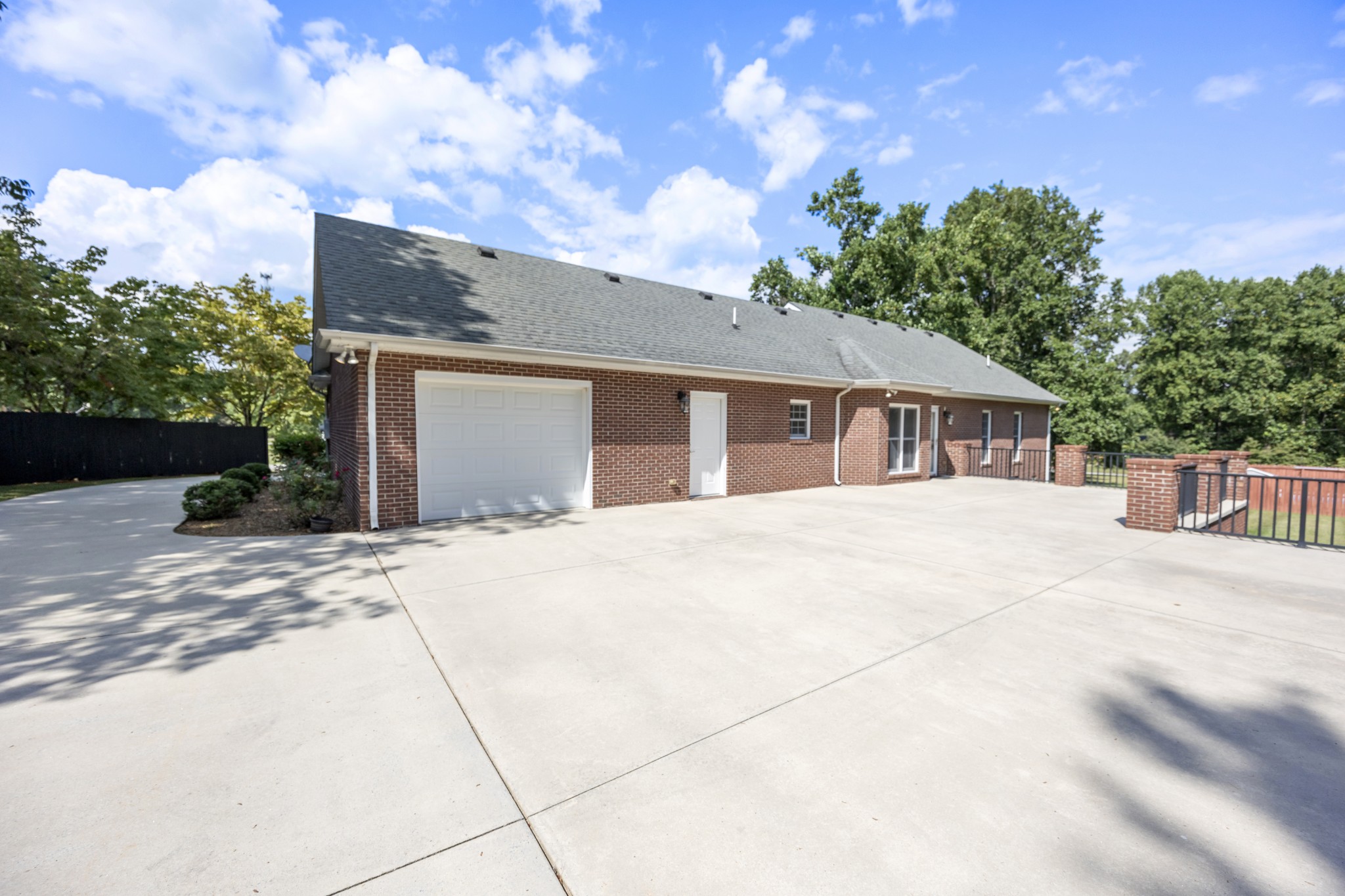 318 Tulip Tree Trl