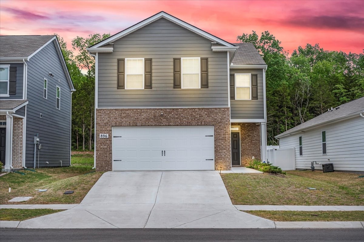 896 Long Leaf Rd