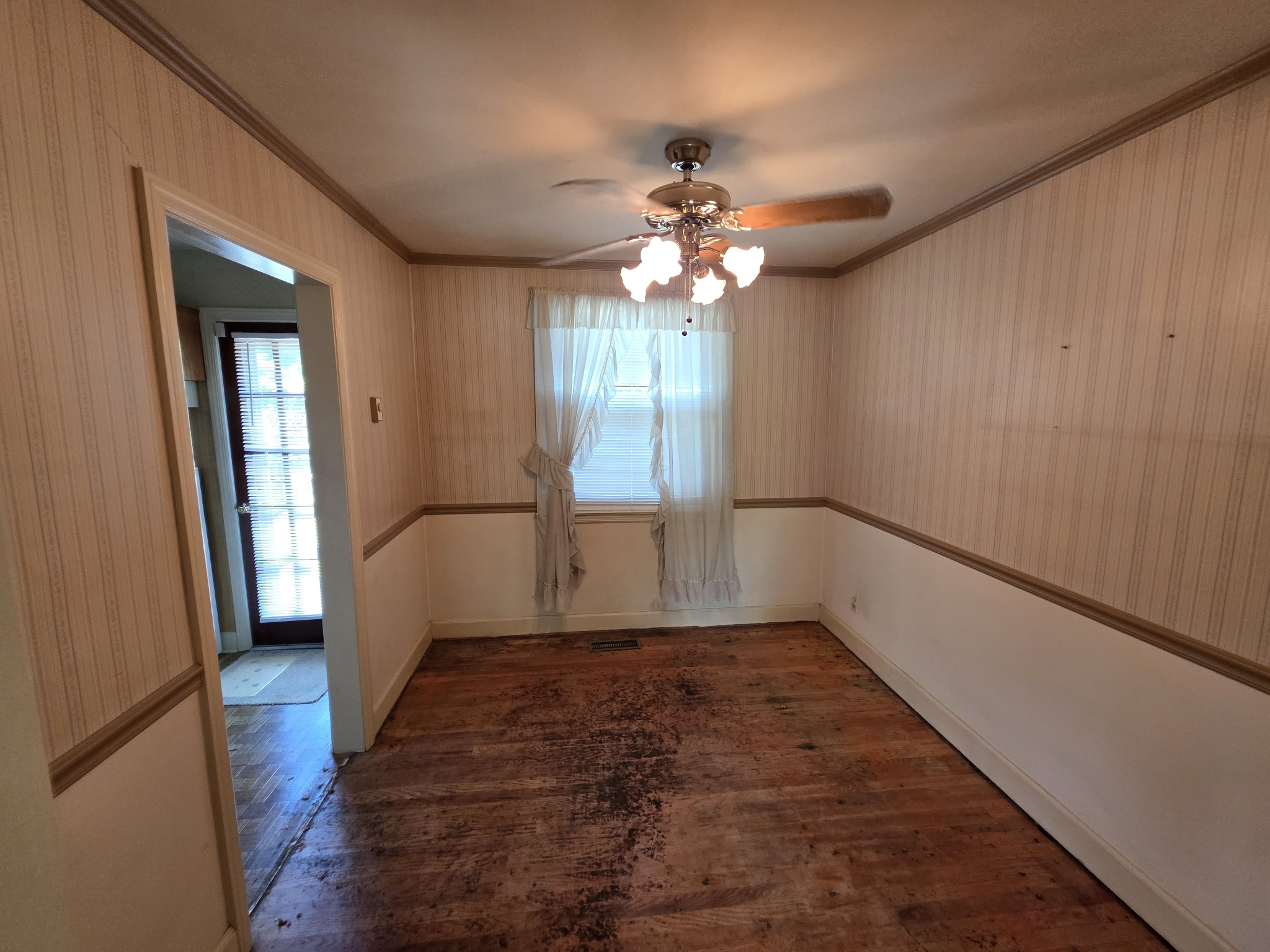 2334 Dennywood Dr