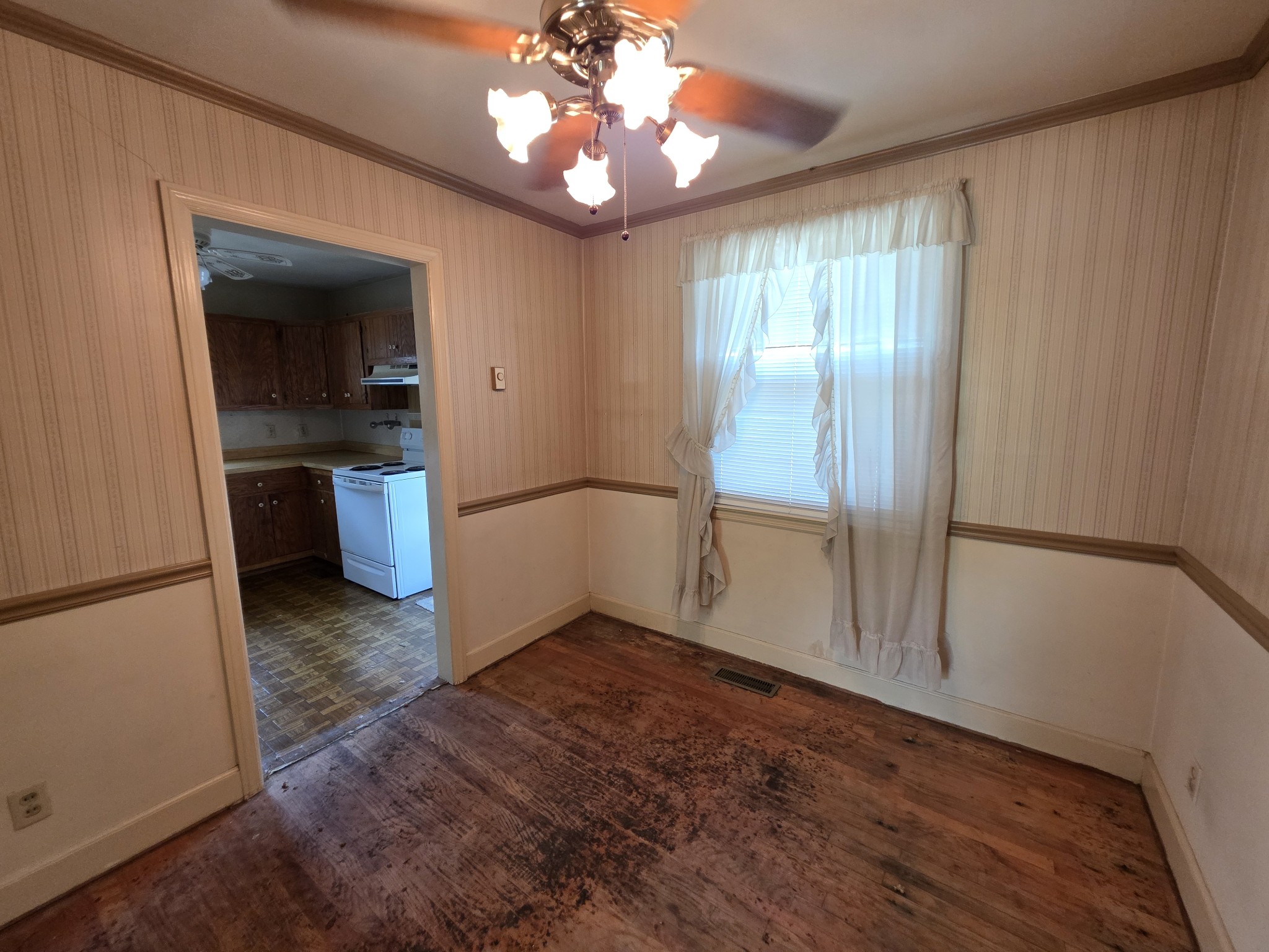 2334 Dennywood Dr