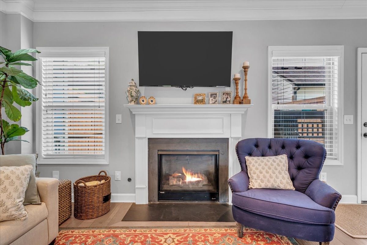 3111 Monrovia Dr
