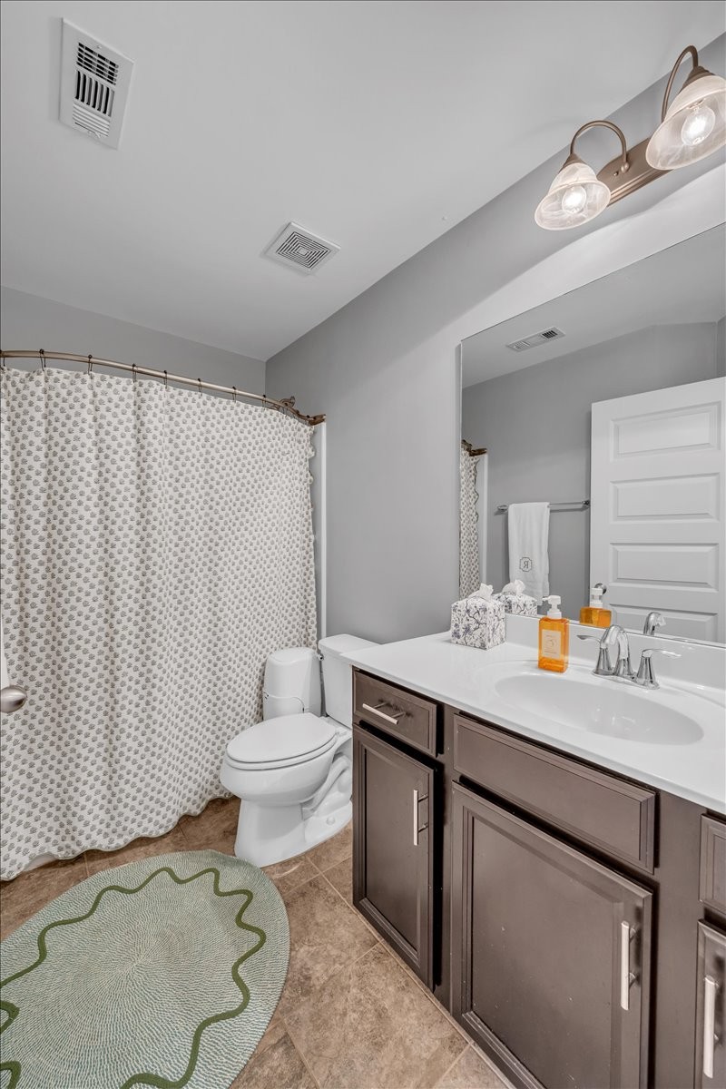3111 Monrovia Dr