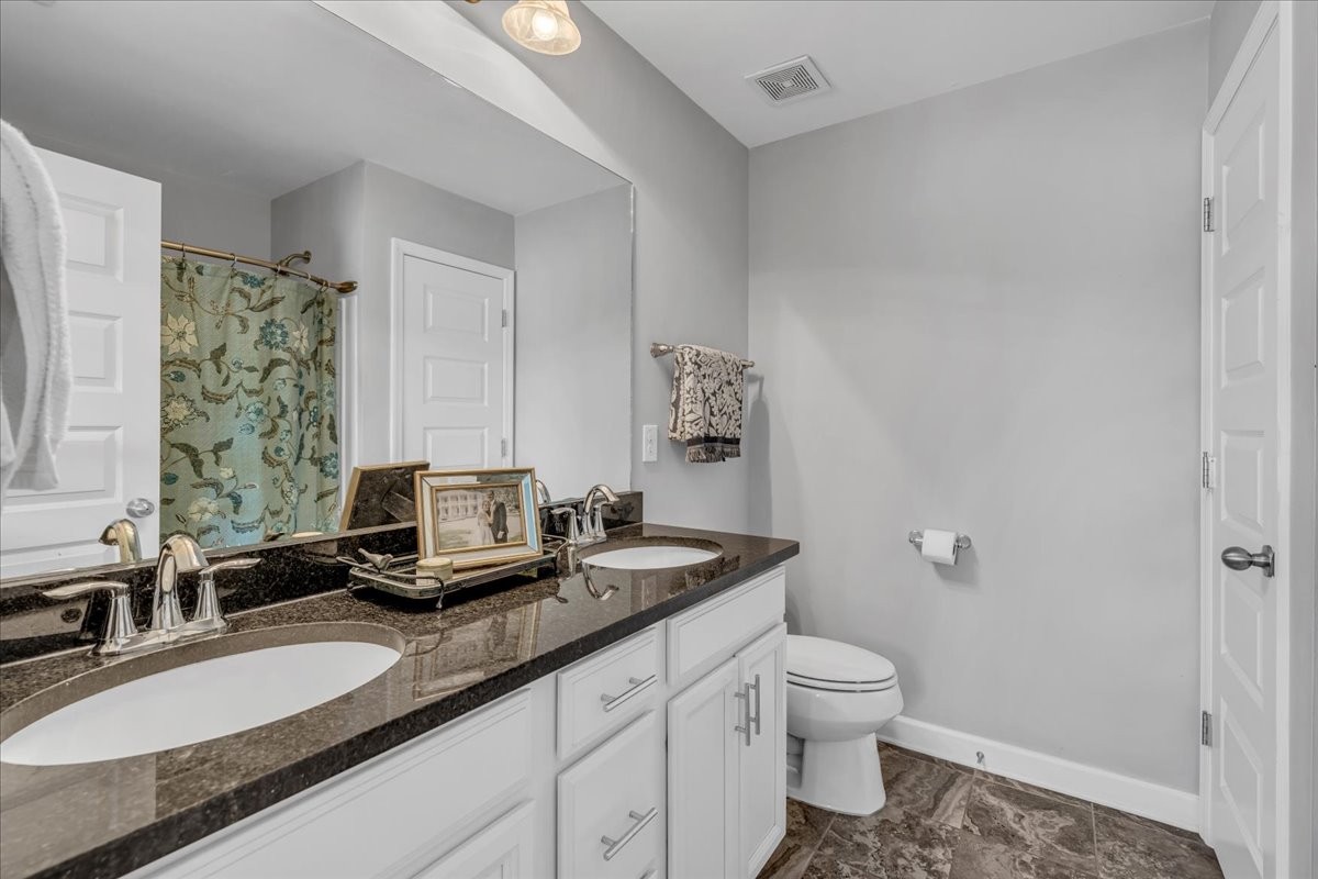 3111 Monrovia Dr