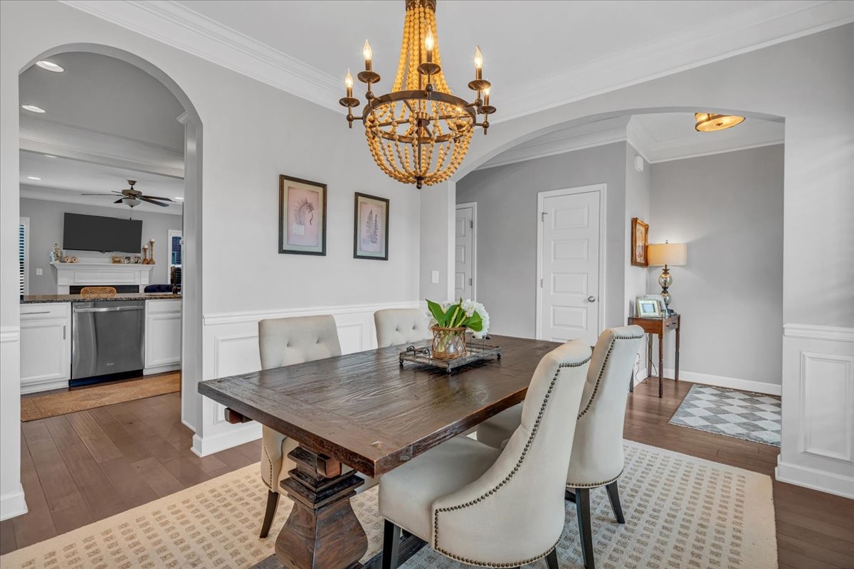 3111 Monrovia Dr