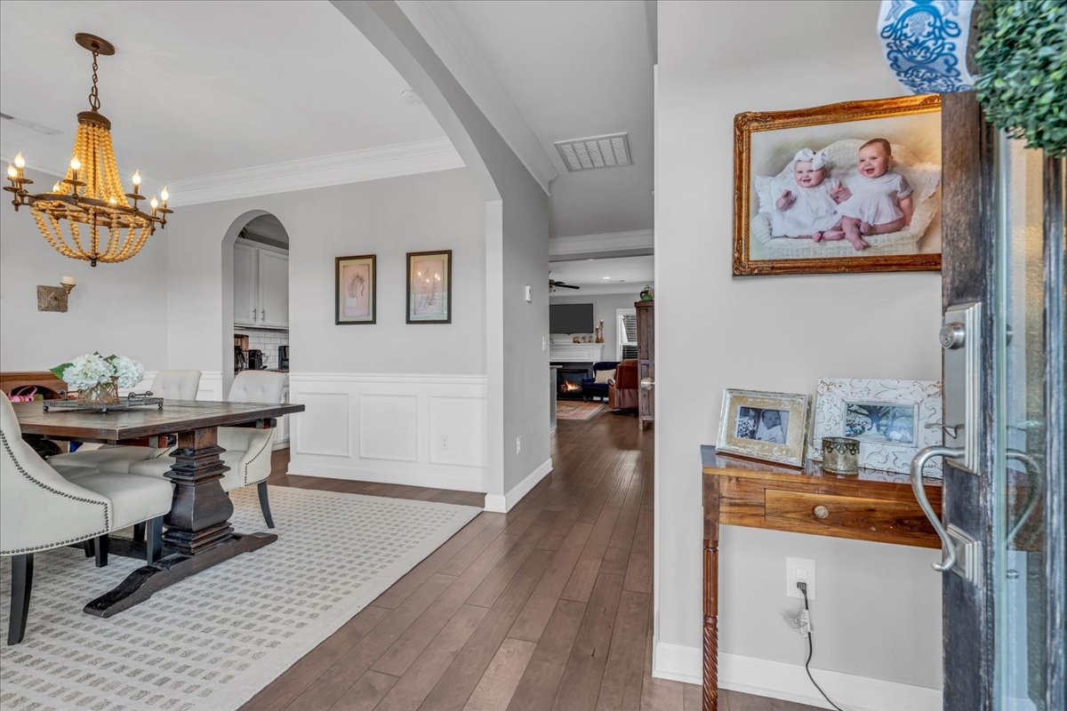 3111 Monrovia Dr