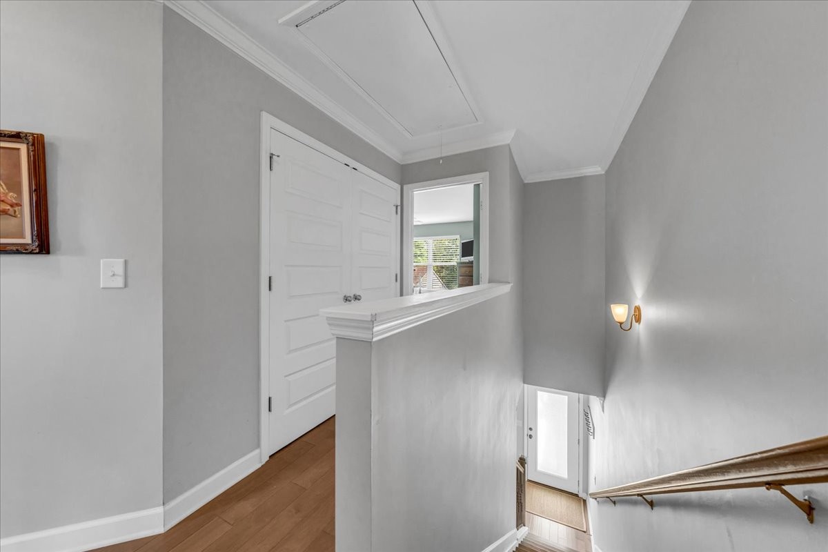 3111 Monrovia Dr