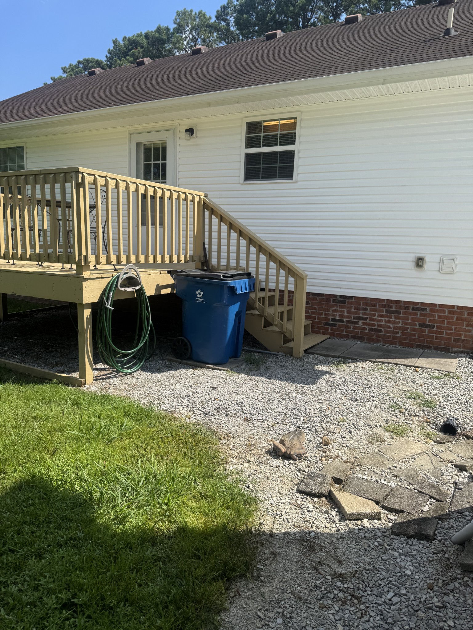 96 Rogers Dr