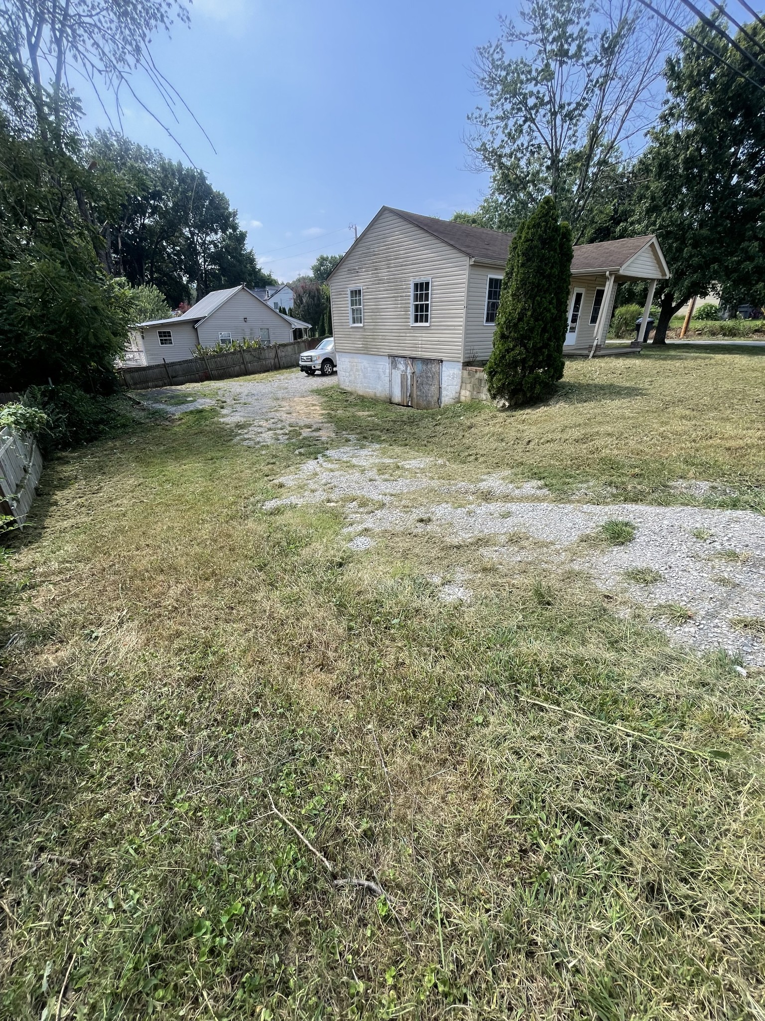 307 Old Morrison Rd