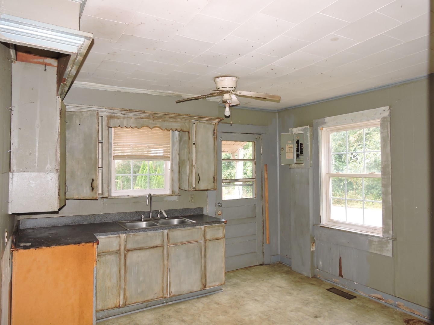 307 Old Morrison Rd