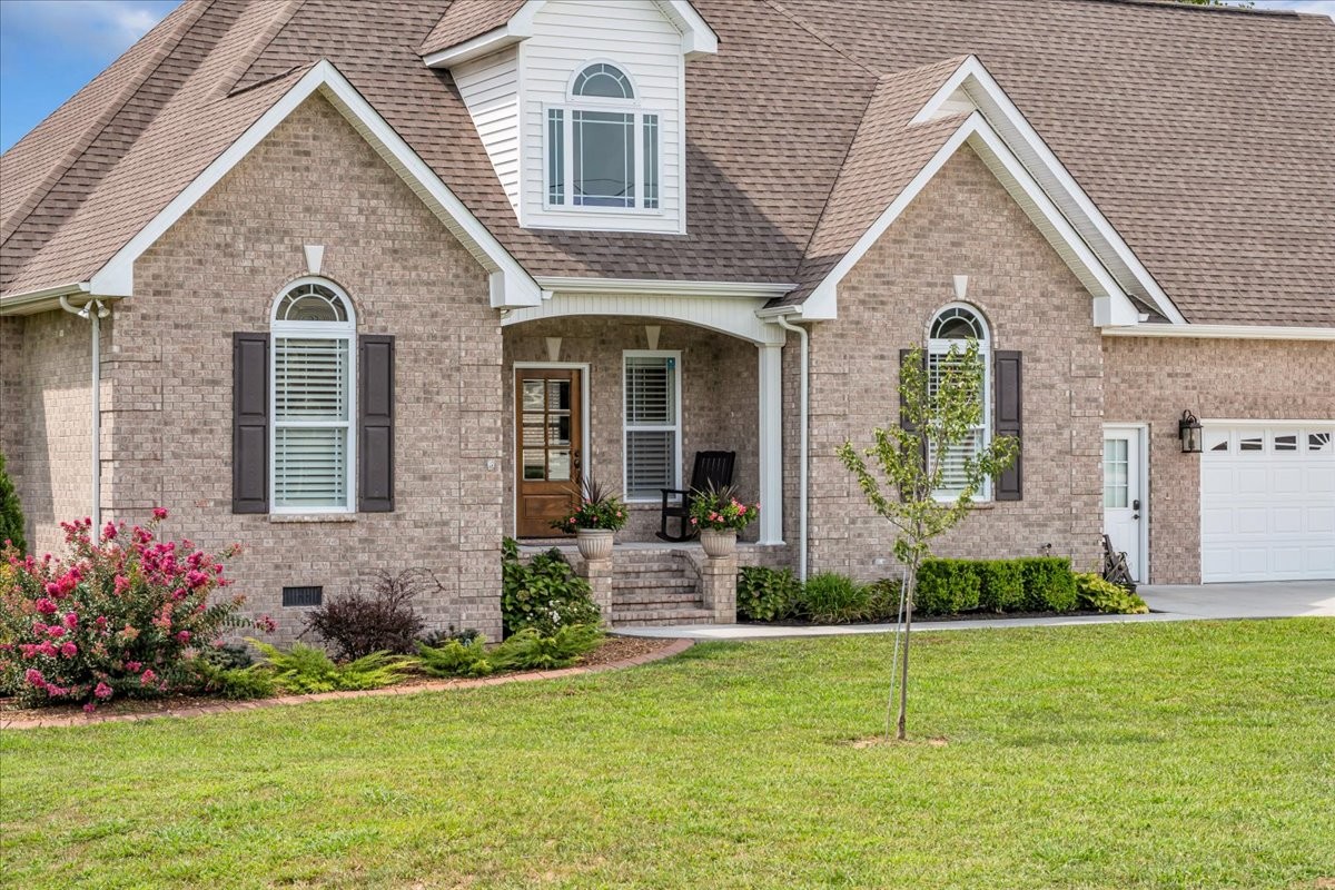 64 Avery Ct