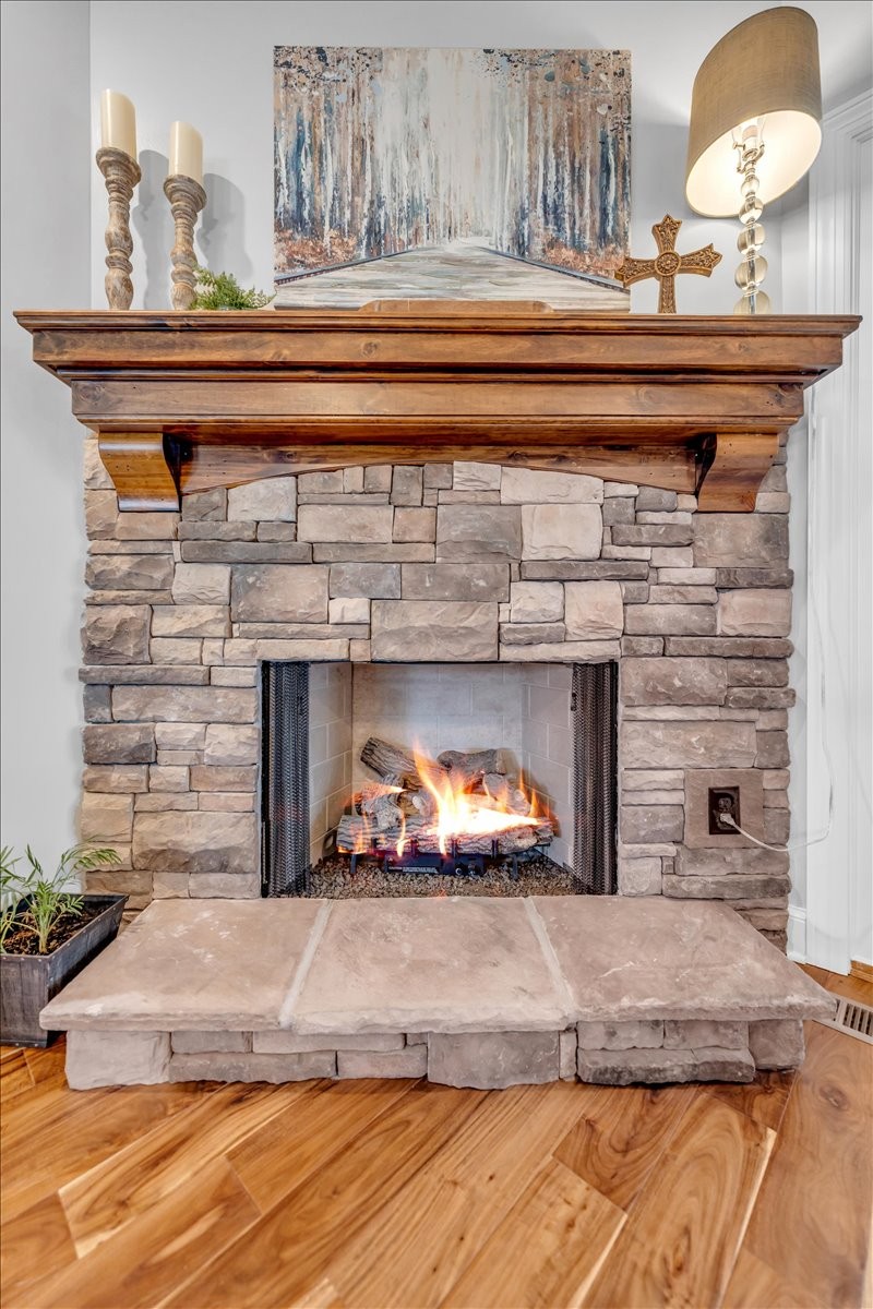 64 Avery Ct