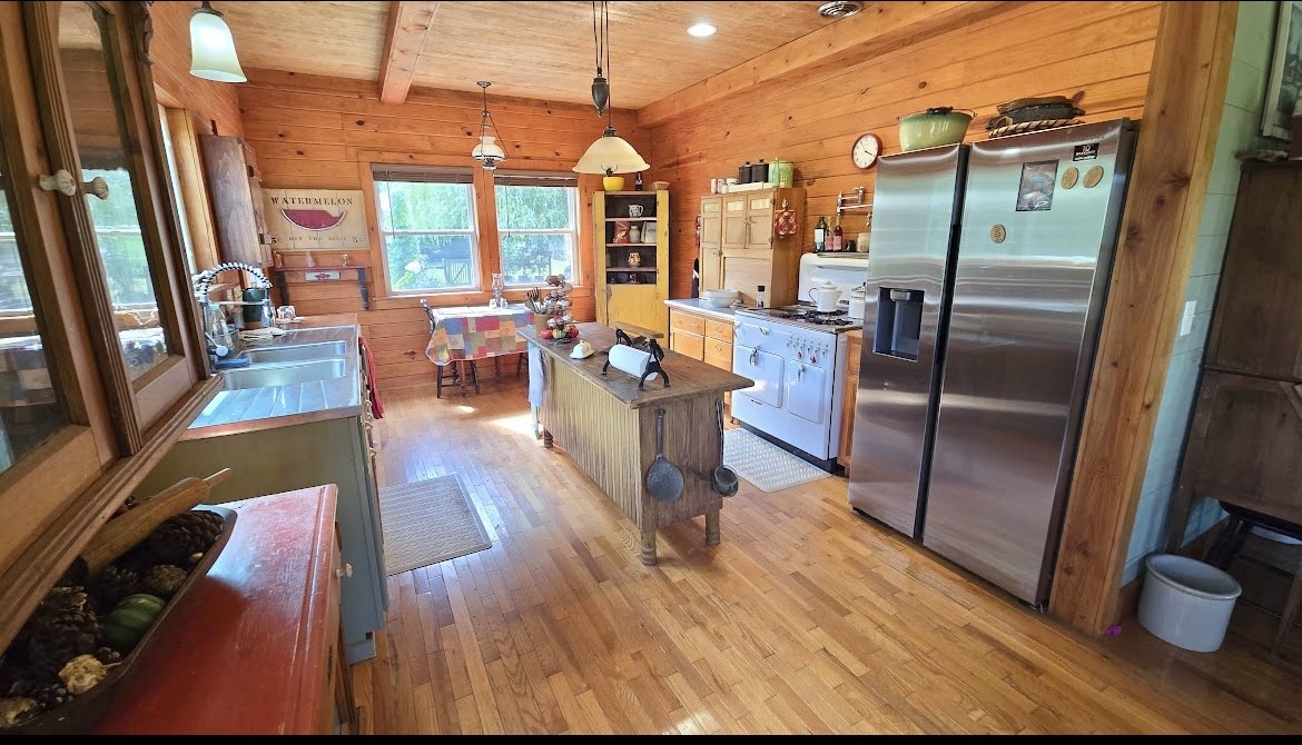 604 Oris Sain Rd