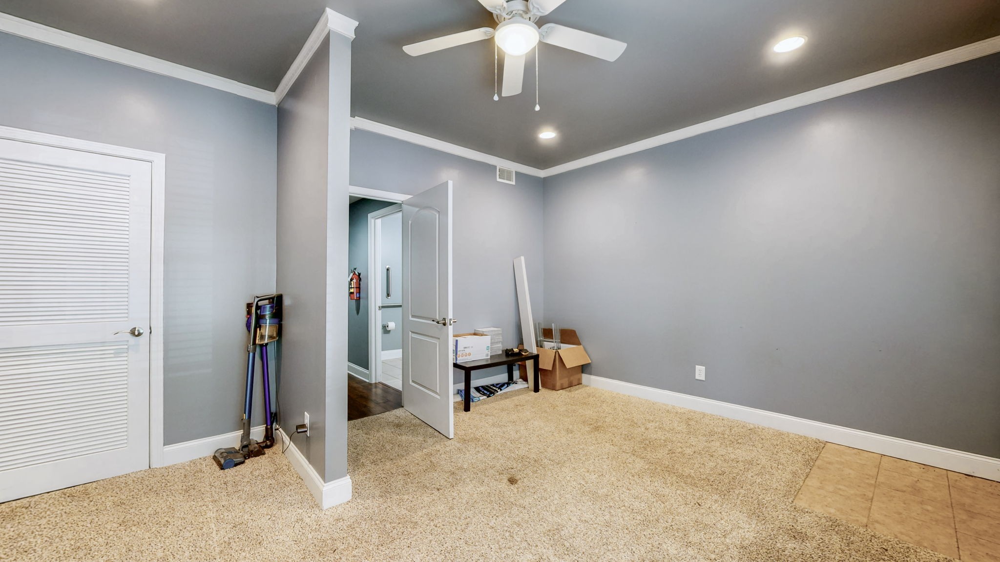 239E Veterans Pkwy