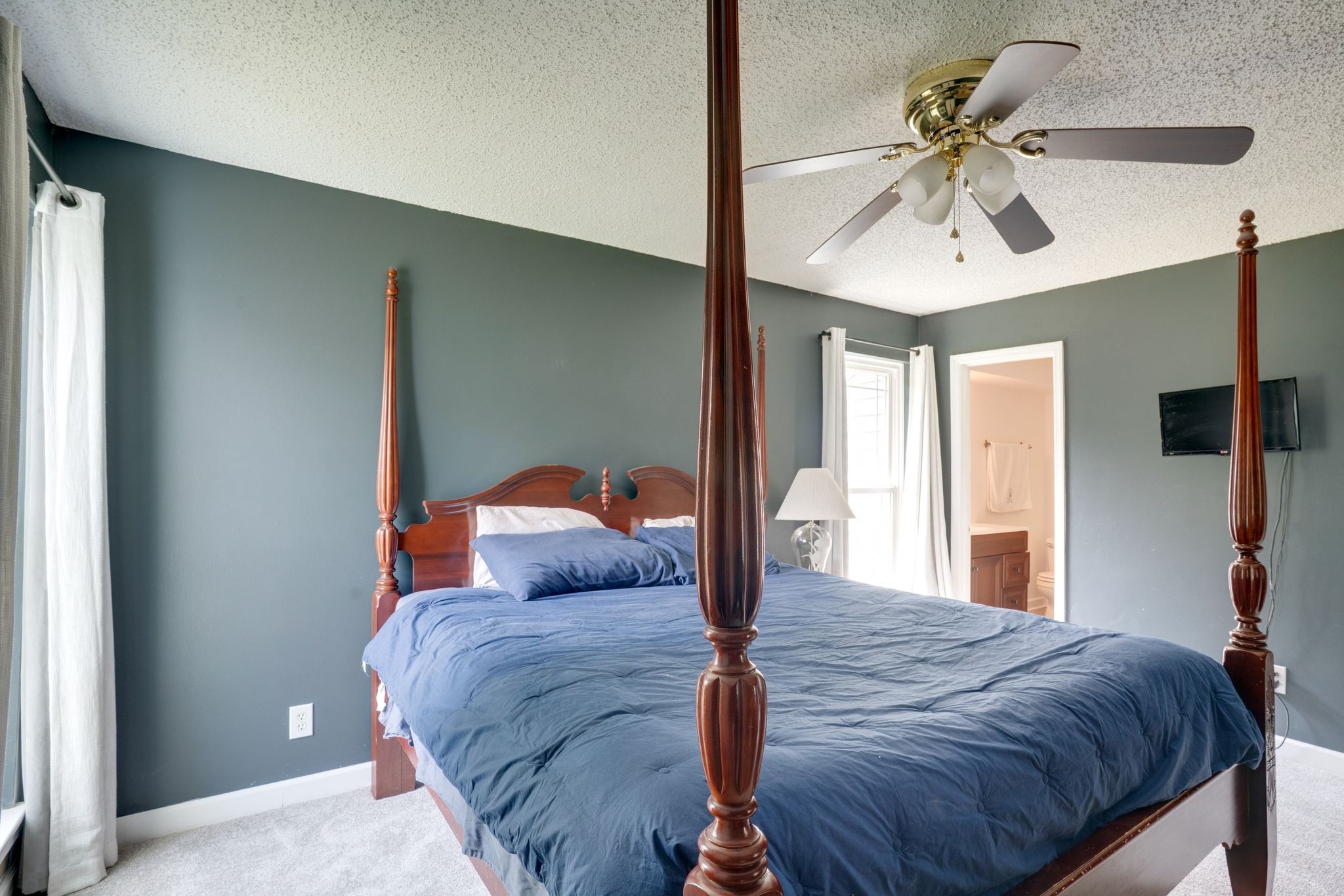 340 Sunrise Cir