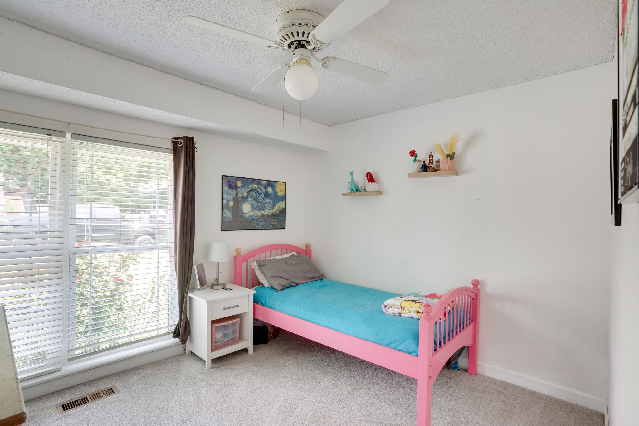 340 Sunrise Cir