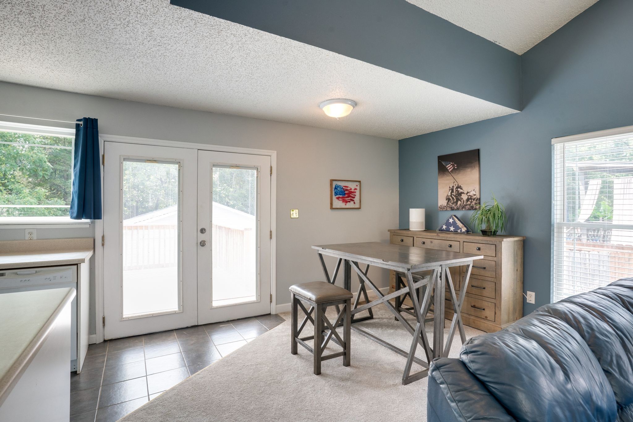 340 Sunrise Cir