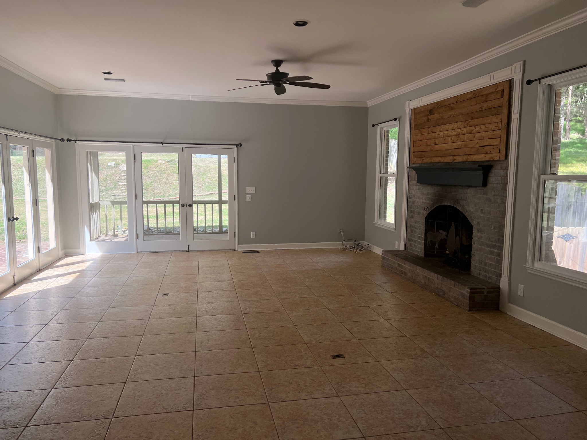 24 Diemer Rd