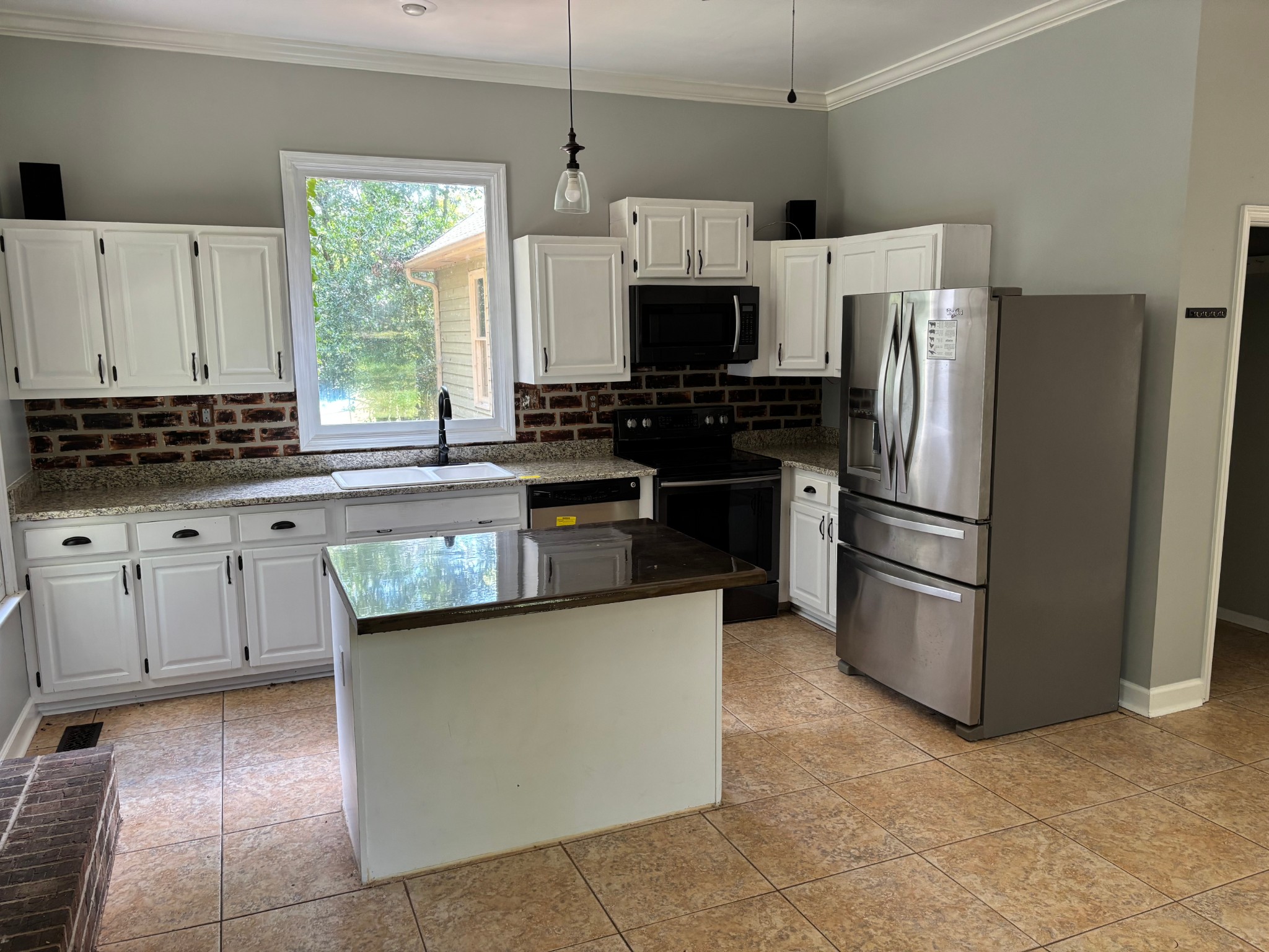 24 Diemer Rd