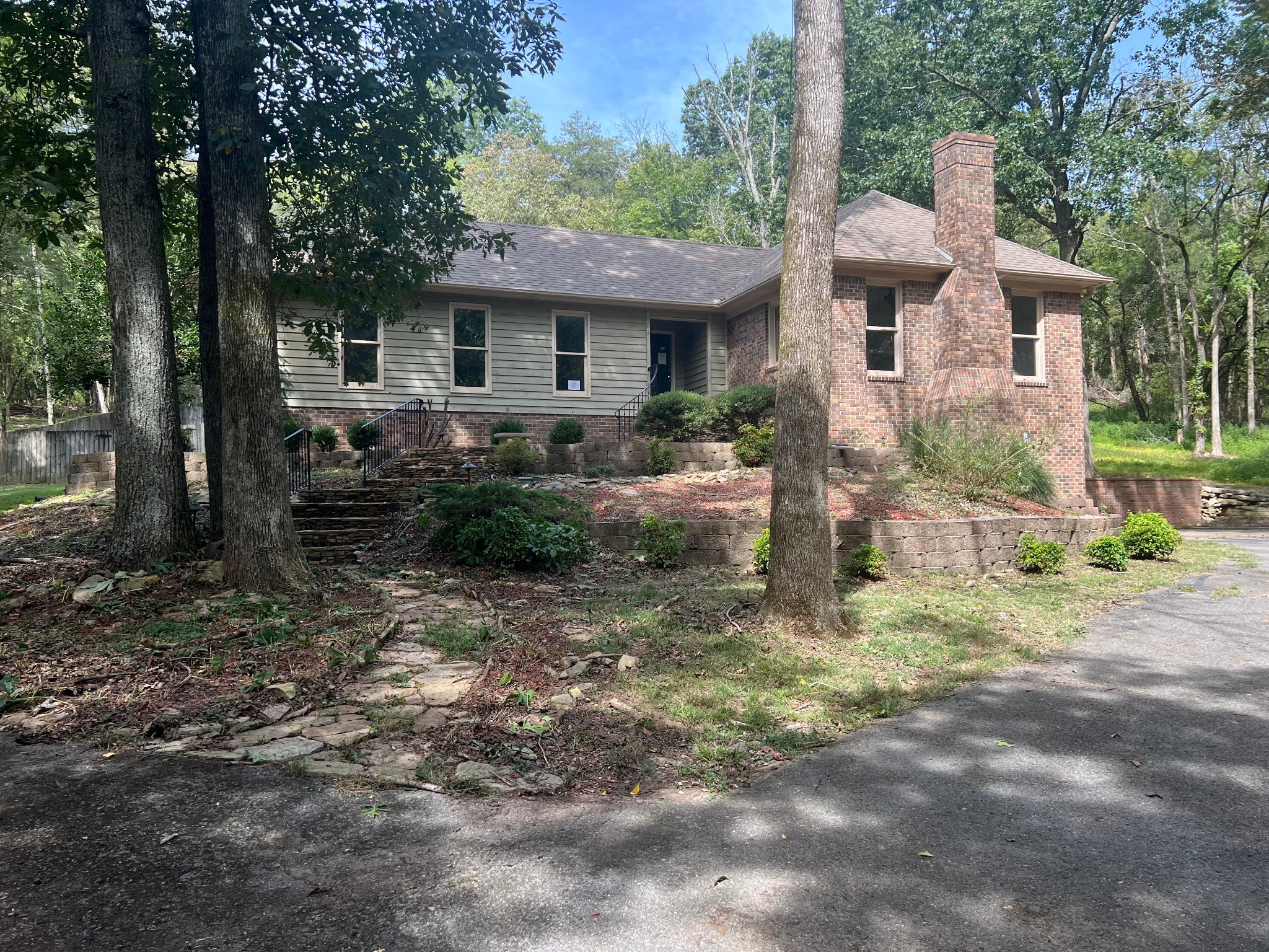 24 Diemer Rd