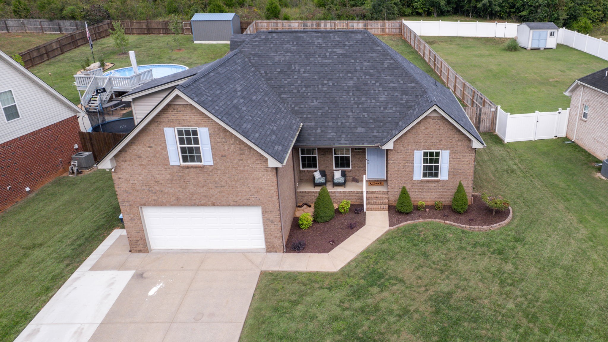 2330 Auldridge Dr