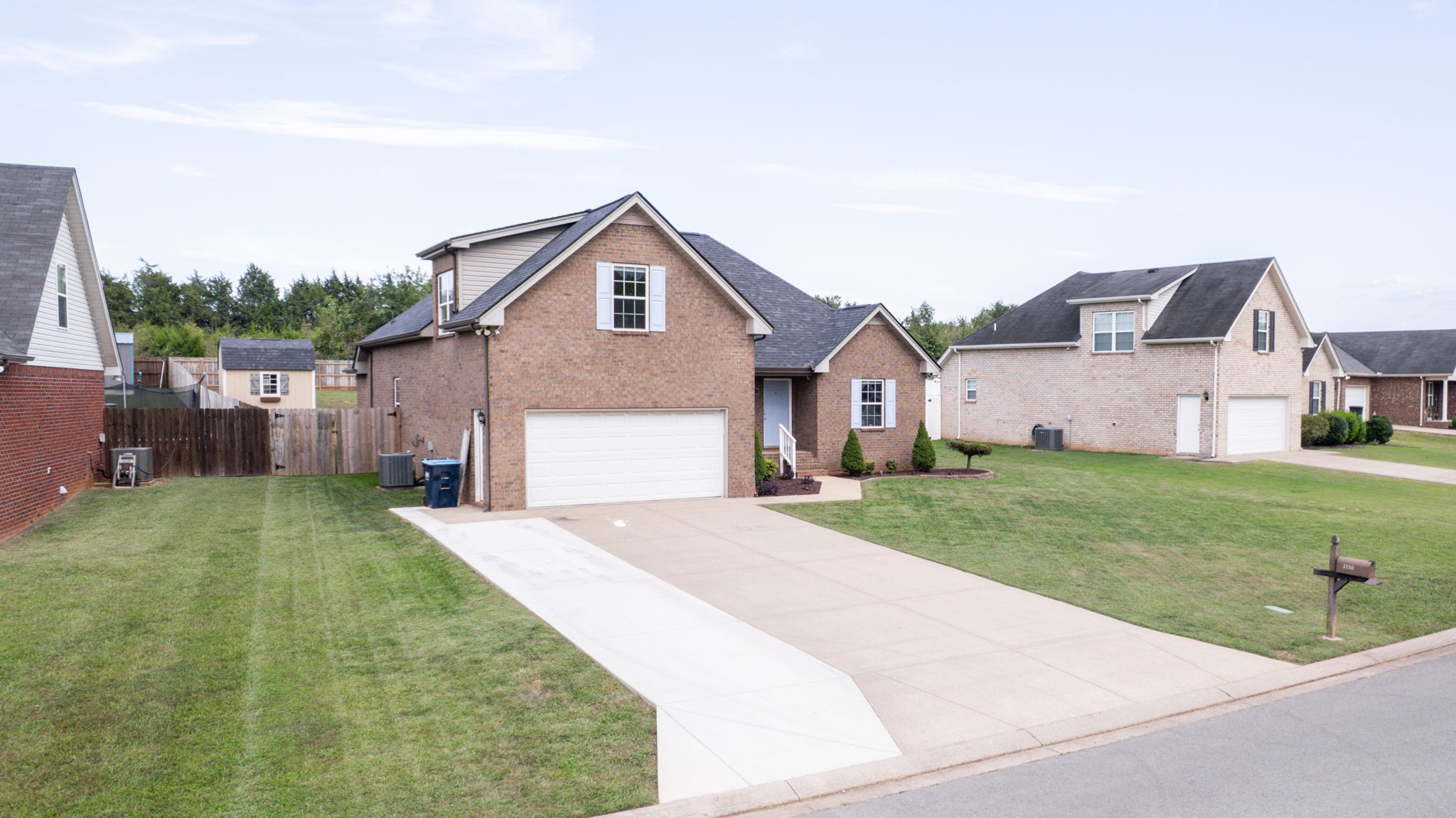 2330 Auldridge Dr