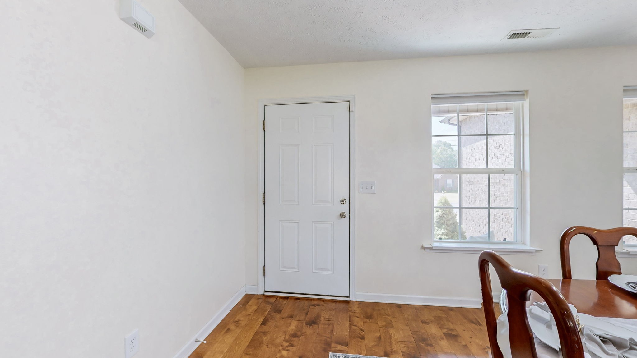 2330 Auldridge Dr