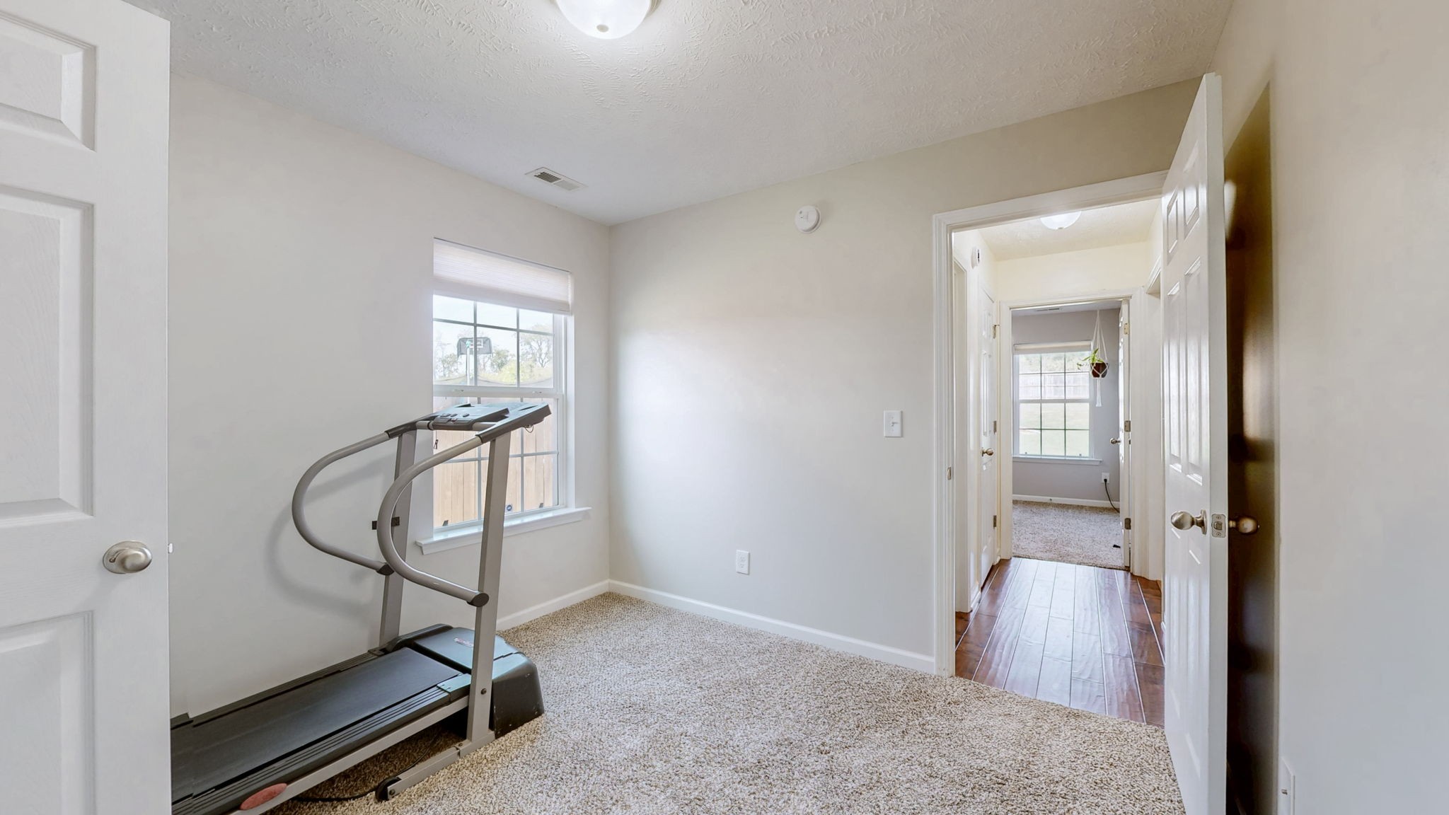 2330 Auldridge Dr