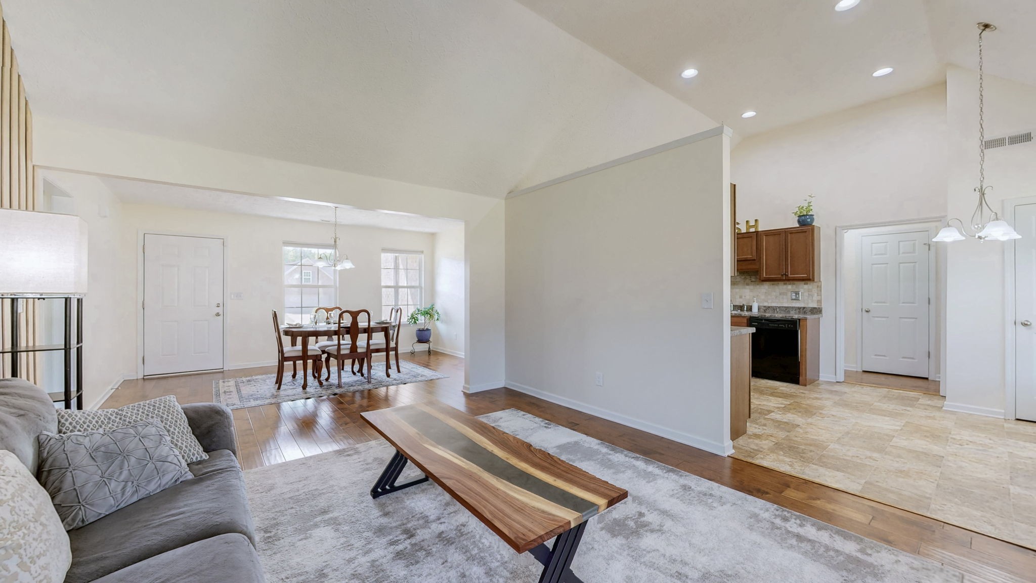2330 Auldridge Dr