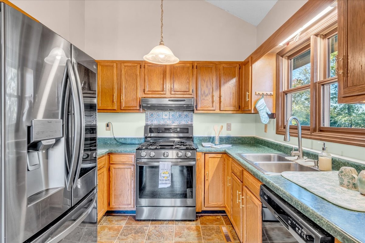 137 Jd Ring Rd